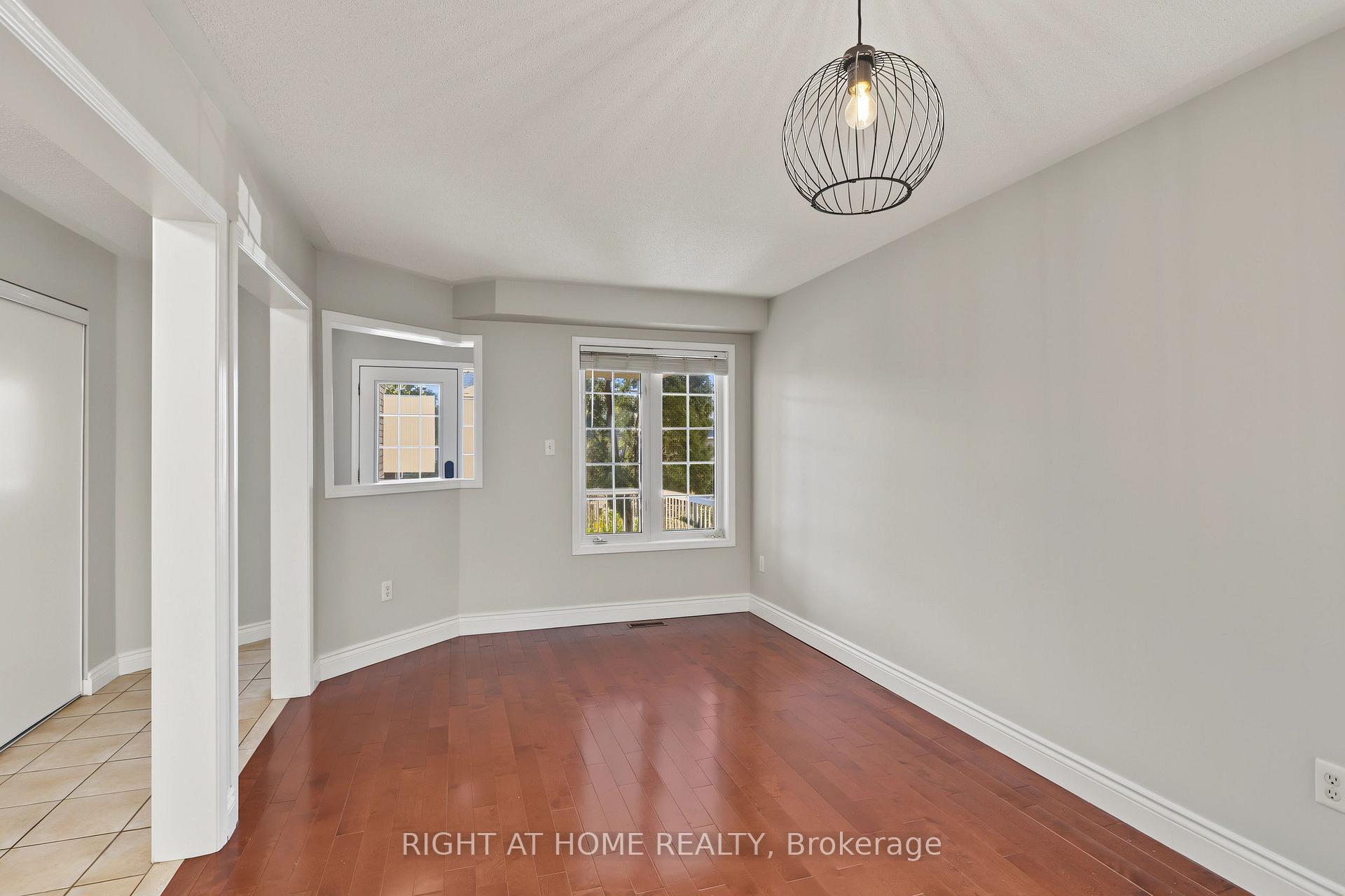 Photo 6 of 88 Scottsdale Drive, Clarington, Bowmanville — HOMEH