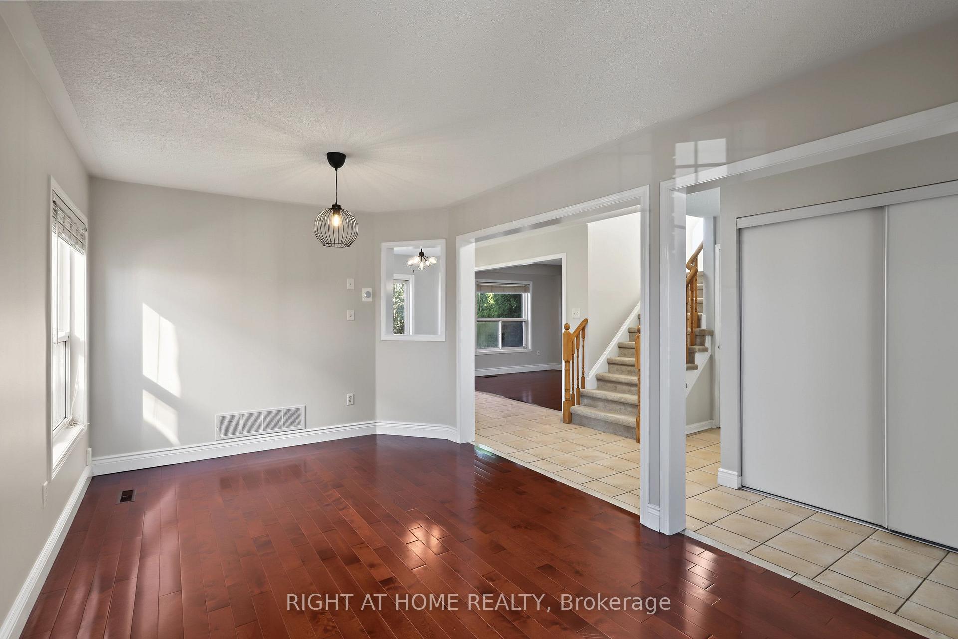 Photo 9 of 88 Scottsdale Drive, Clarington, Bowmanville — HOMEH