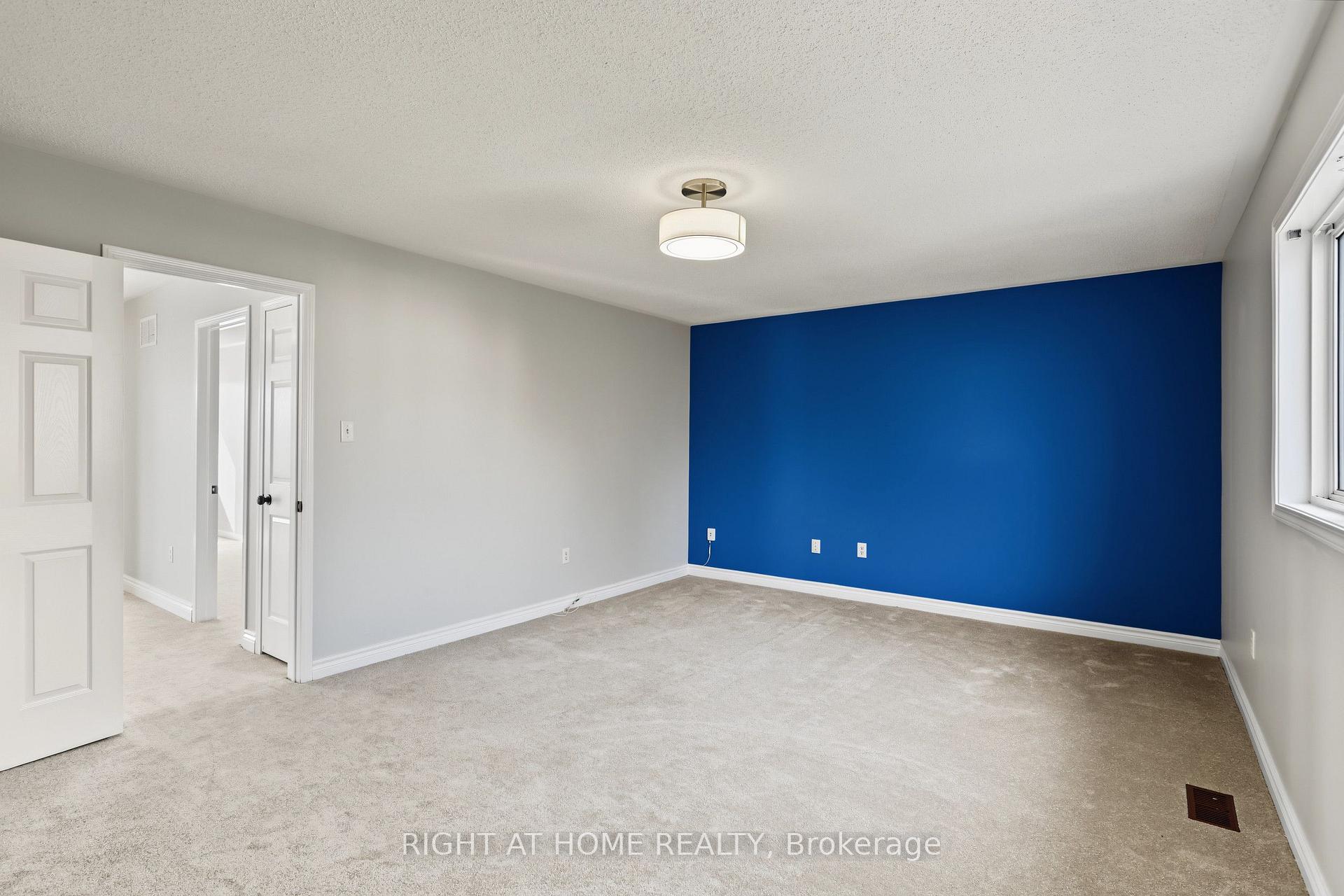 Photo 21 of 88 Scottsdale Drive, Clarington, Bowmanville — HOMEH