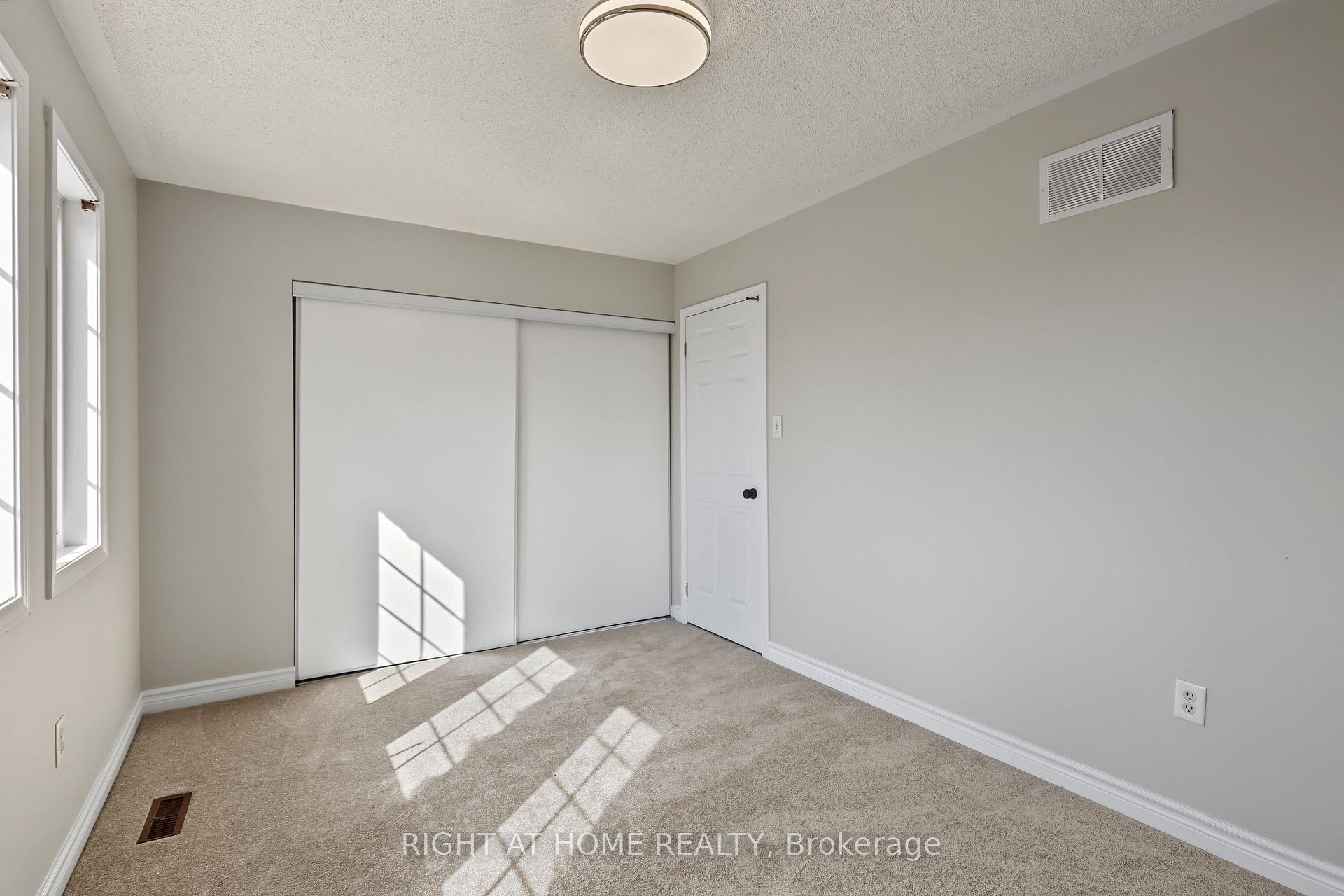 Photo 30 of 88 Scottsdale Drive, Clarington, Bowmanville — HOMEH