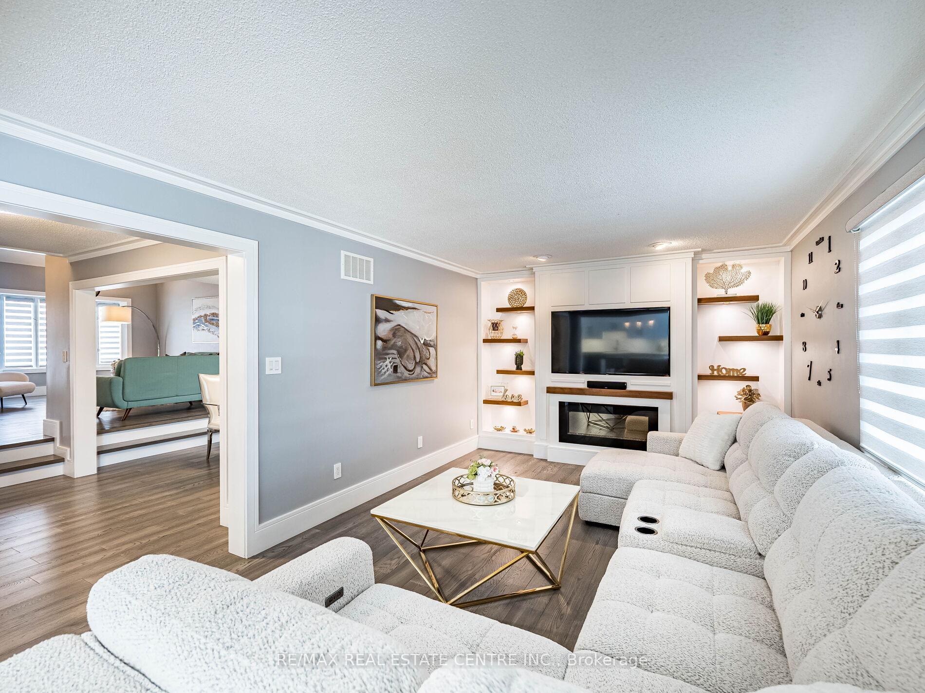 Photo 16 of 114 Parkwood Crescent, Hamilton, Thorner — HOMEH