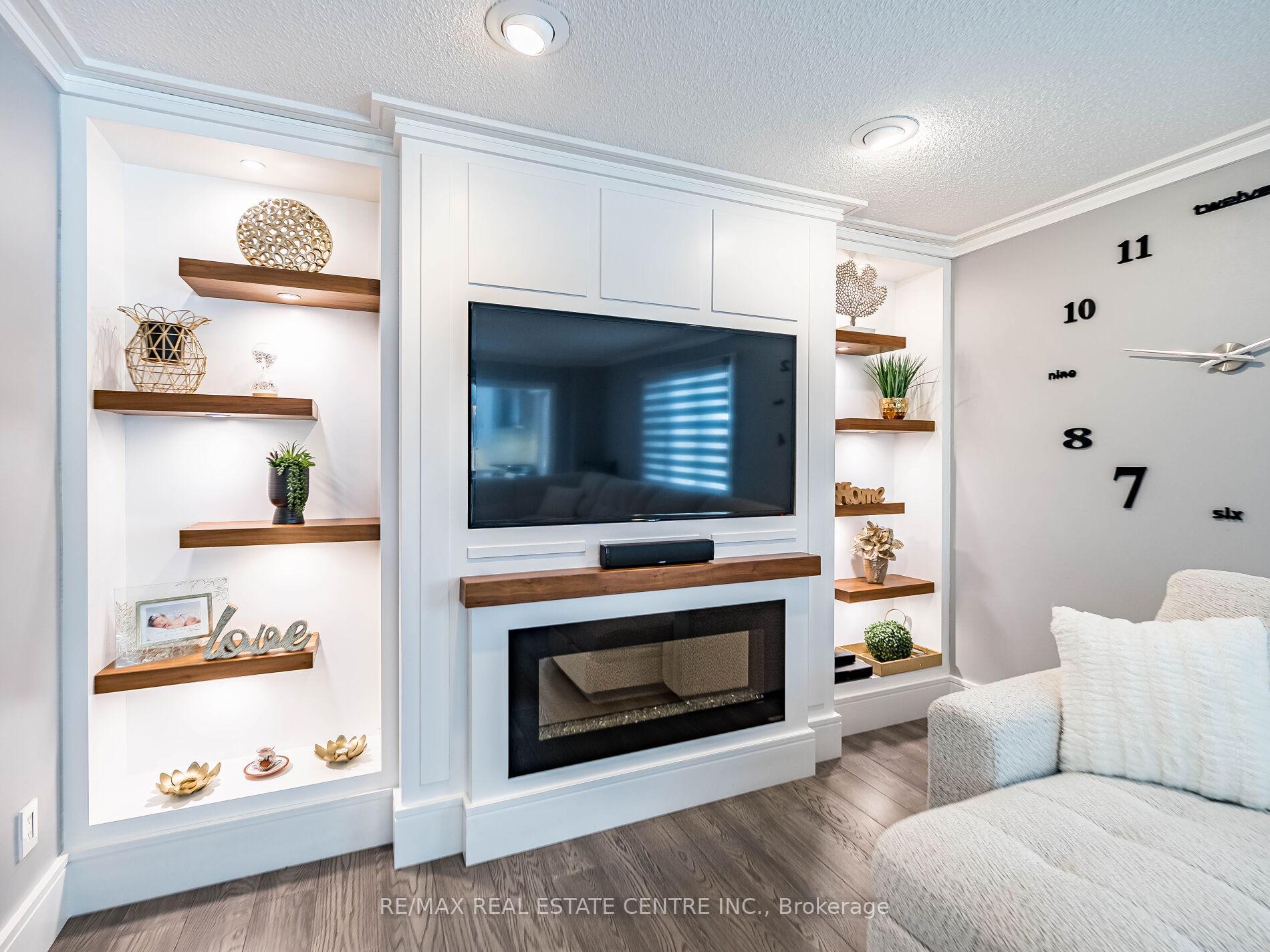 Photo 17 of 114 Parkwood Crescent, Hamilton, Thorner — HOMEH