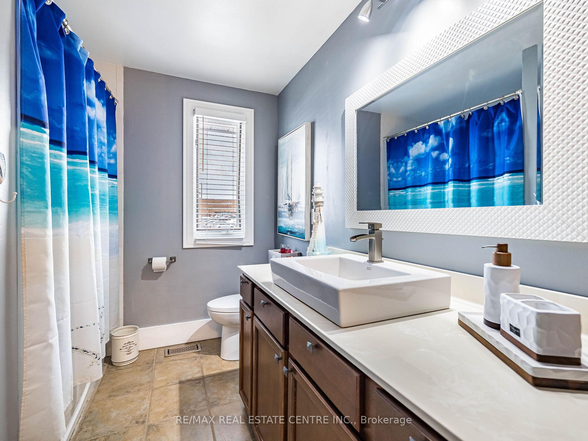 Photo 37 of 114 Parkwood Crescent, Hamilton, Thorner — HOMEH