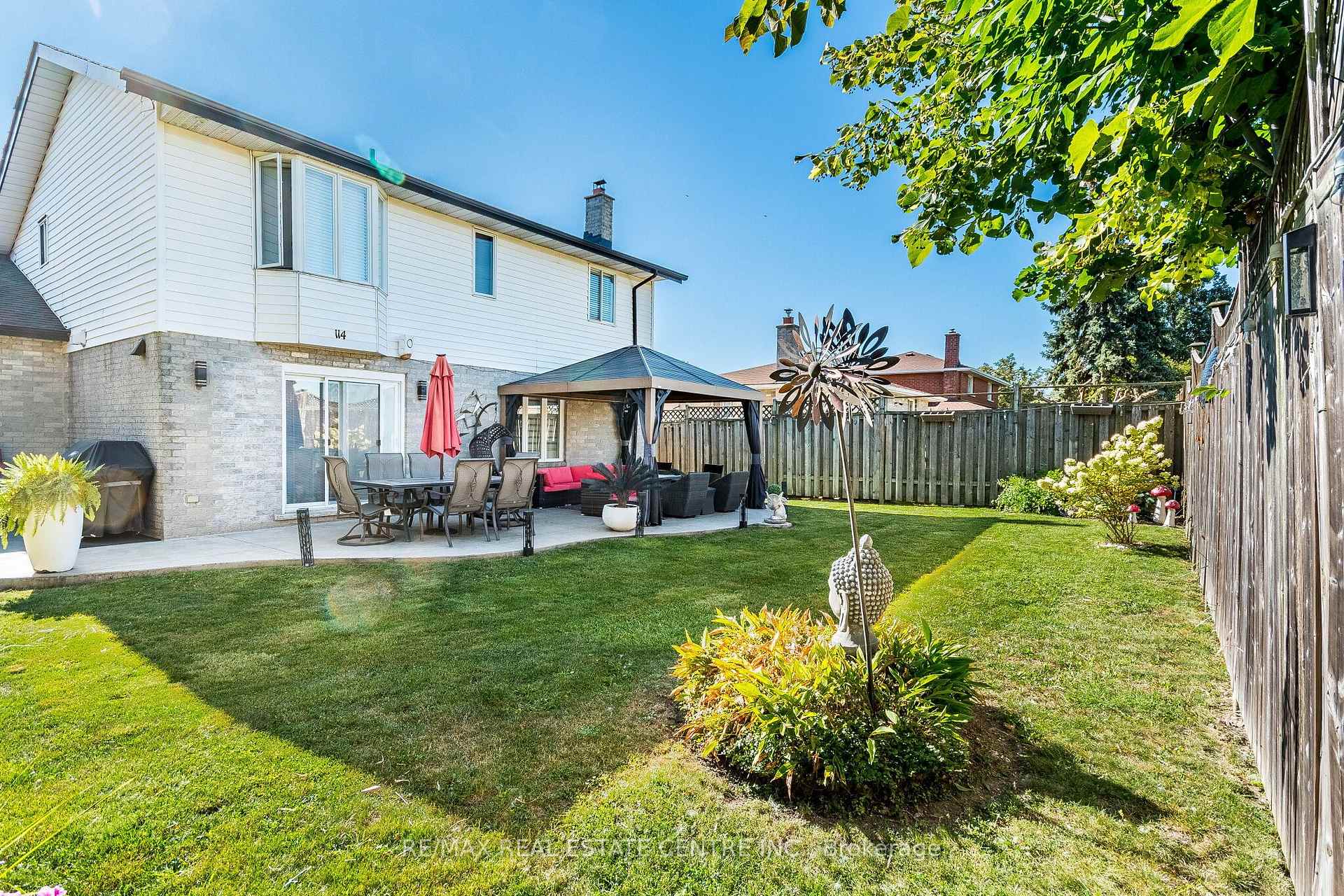 Photo 42 of 114 Parkwood Crescent, Hamilton, Thorner — HOMEH