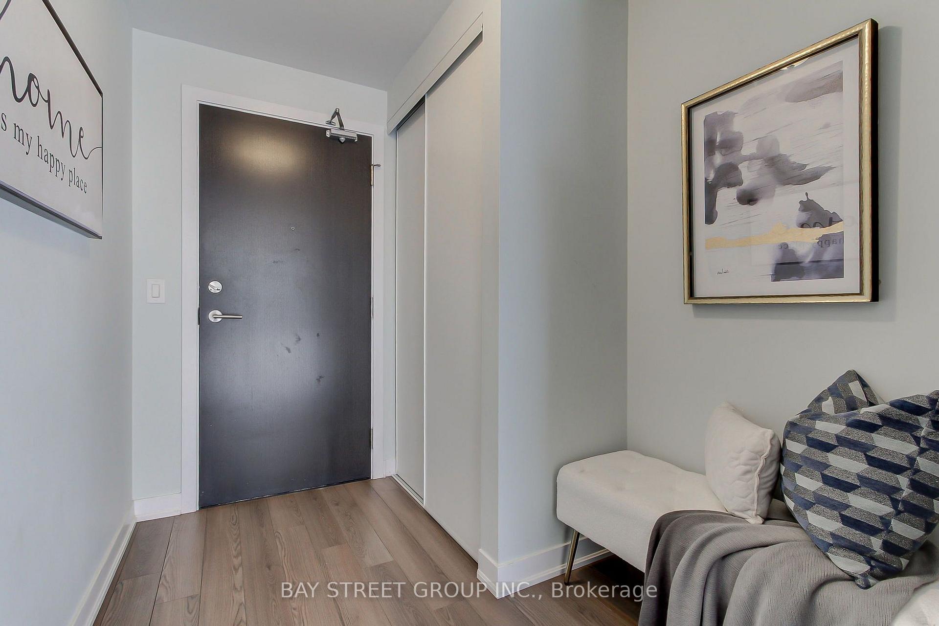 Photo 5 of Unit 1212, 60 Berwick Avenue, Toronto, Yonge-Eglinton — HOMEH
