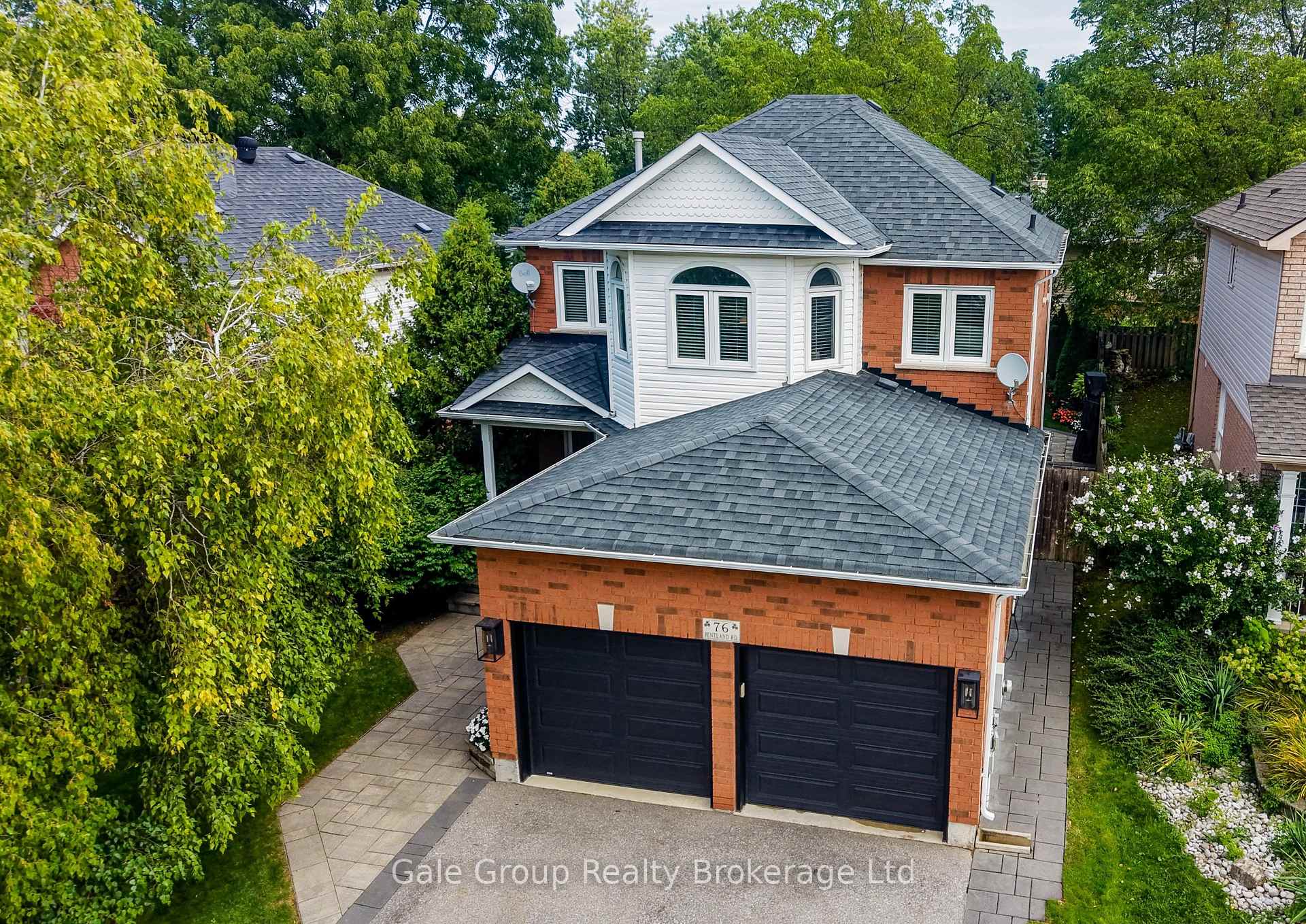Photo 1 of 76 Pentland Road, Hamilton, Waterdown — HOMEH