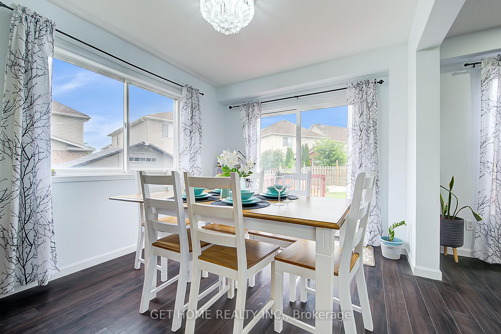 Photo 11 of 120 Masterson Crescent, Cambridge, Lang's Farm — HOMEH