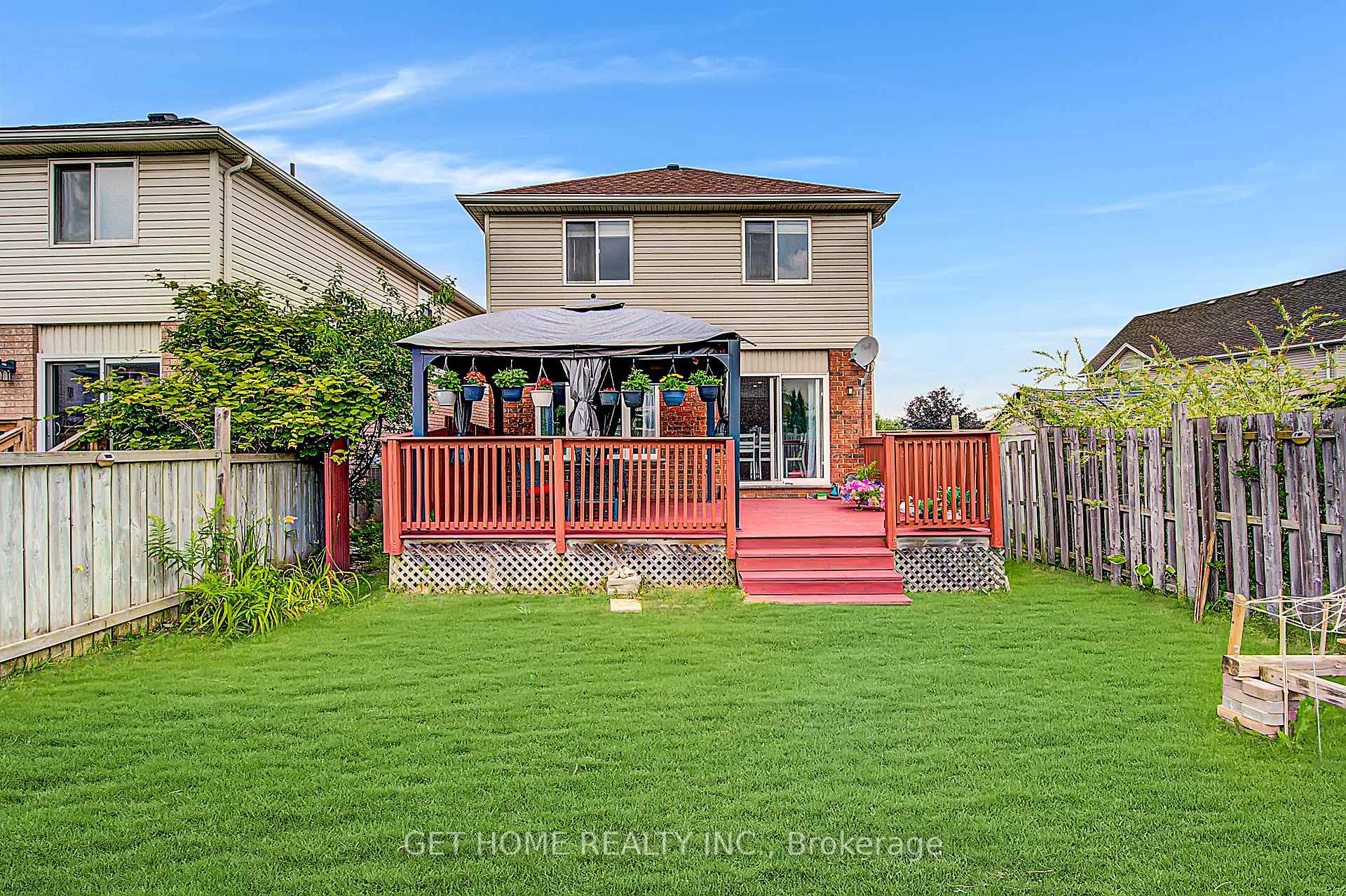 Photo 32 of 120 Masterson Crescent, Cambridge, Lang's Farm — HOMEH