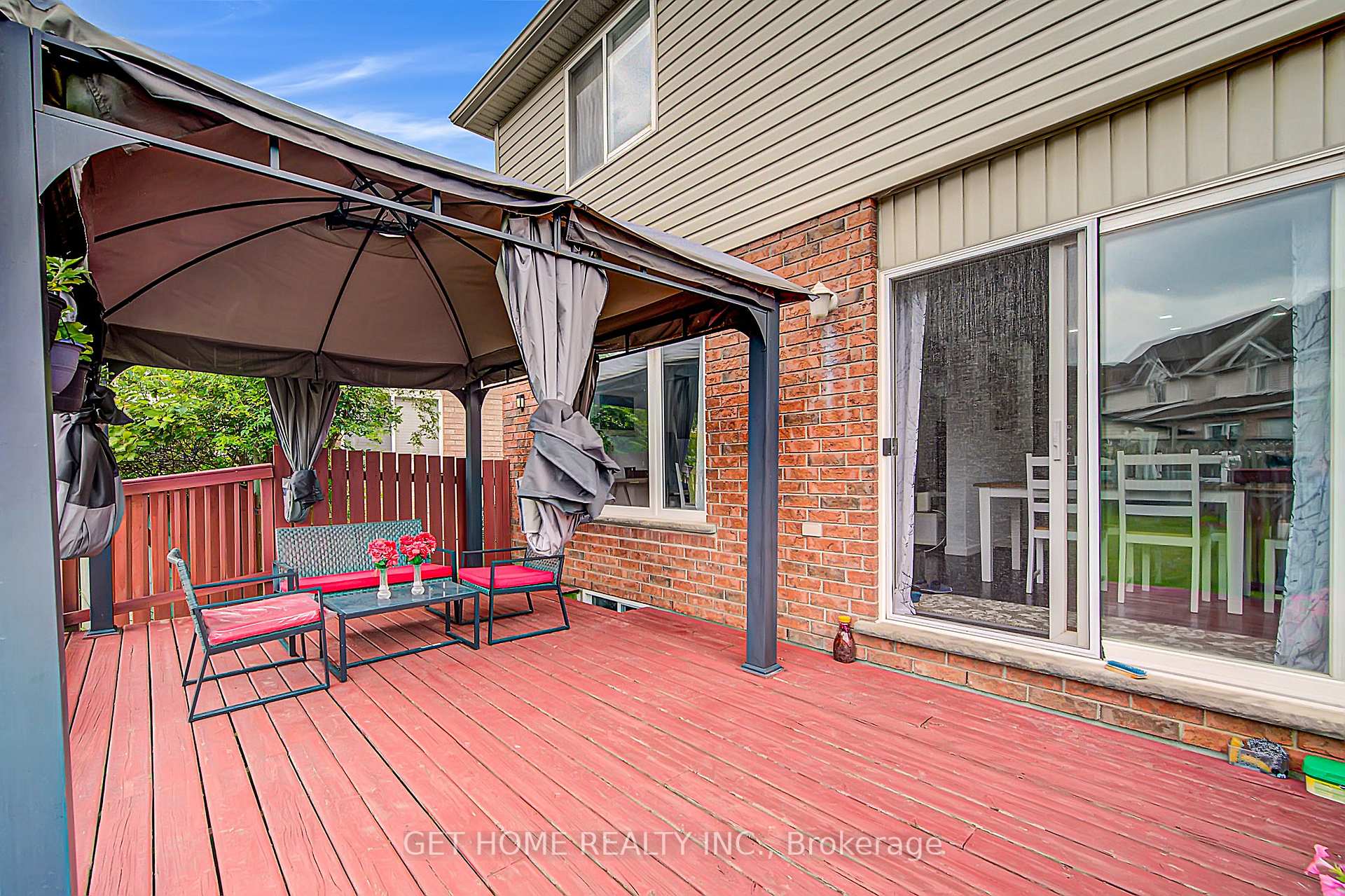 Photo 37 of 120 Masterson Crescent, Cambridge, Lang's Farm — HOMEH