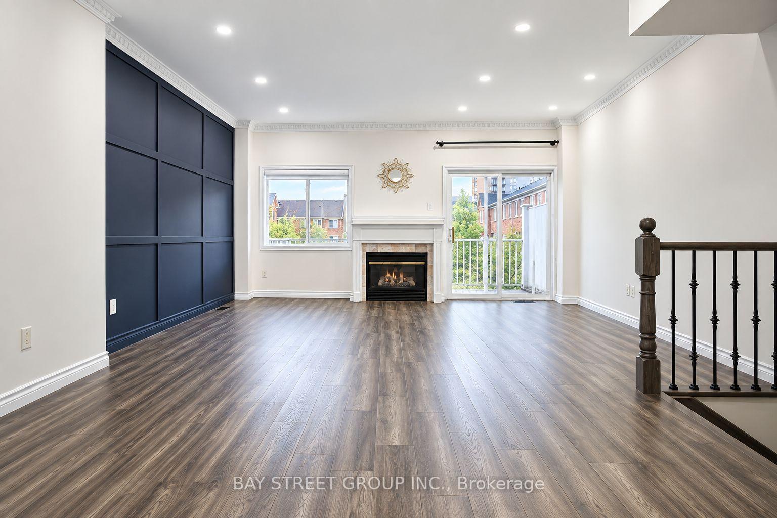 Photo 1 of 35 Park Common Boulevard, Markham, Commerce Valley — HOMEH