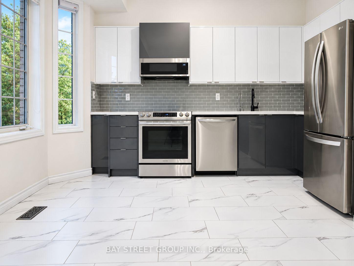 Photo 19 of 35 Park Common Boulevard, Markham, Commerce Valley — HOMEH