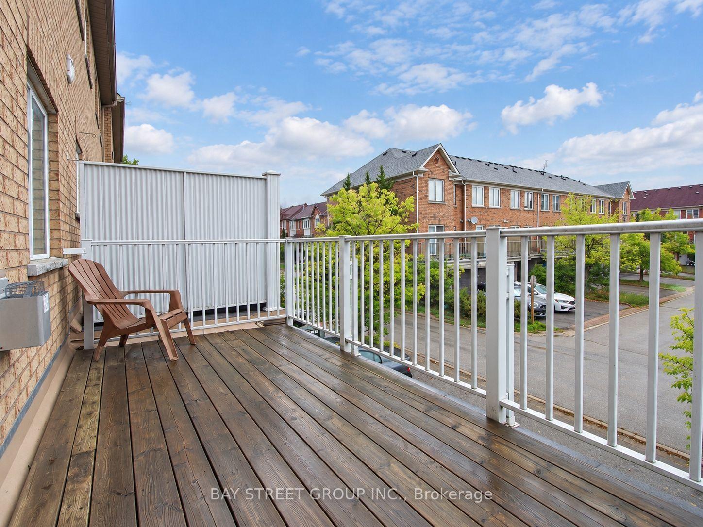 Photo 25 of 35 Park Common Boulevard, Markham, Commerce Valley — HOMEH
