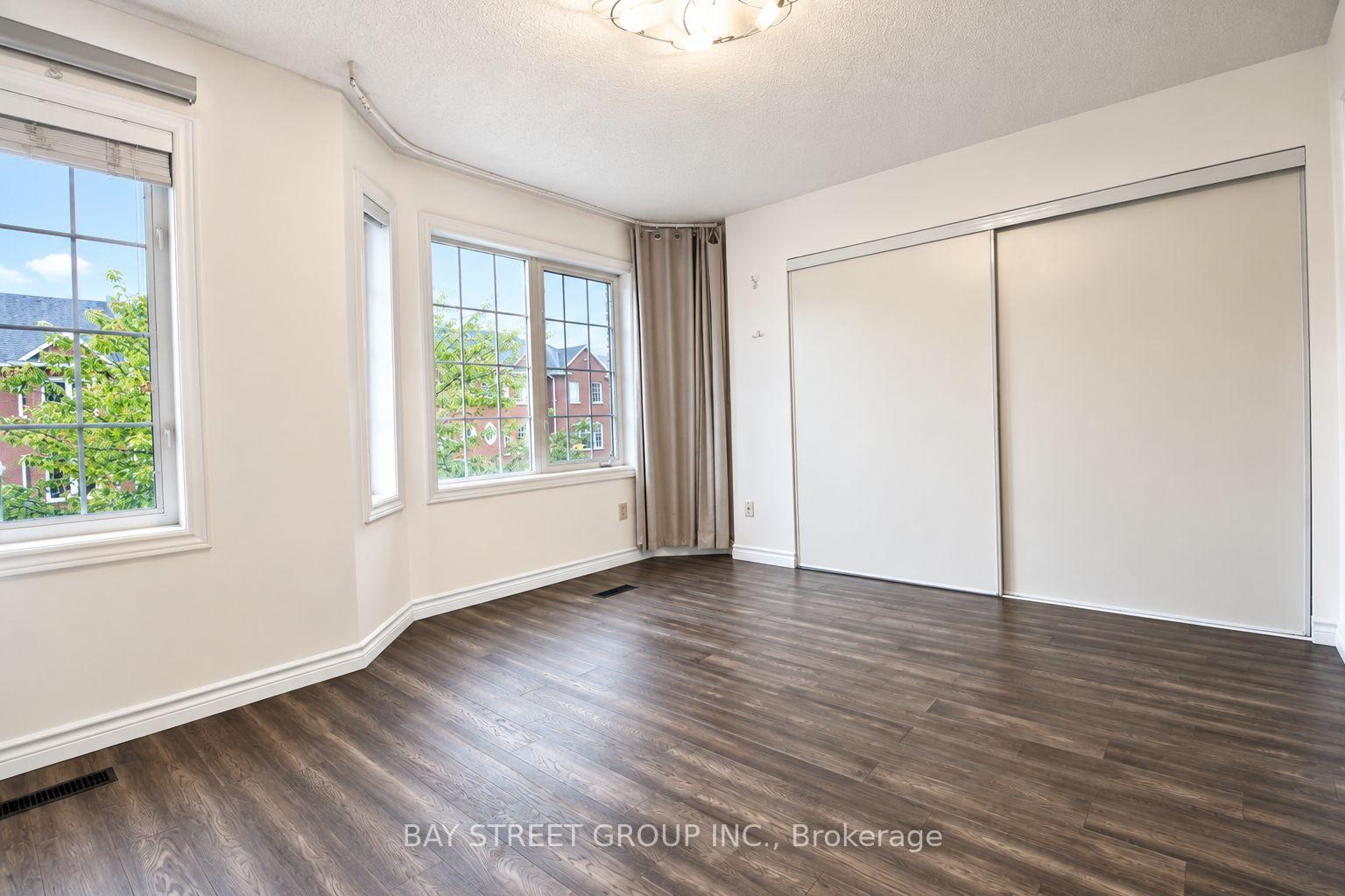 Photo 27 of 35 Park Common Boulevard, Markham, Commerce Valley — HOMEH