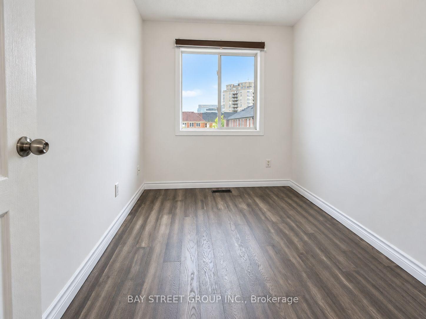 Photo 29 of 35 Park Common Boulevard, Markham, Commerce Valley — HOMEH