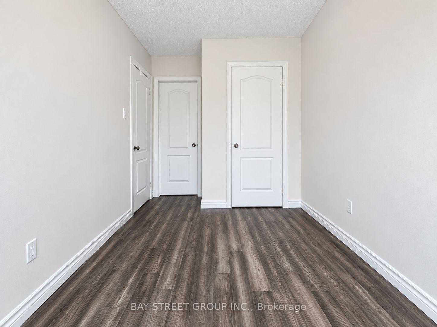 Photo 32 of 35 Park Common Boulevard, Markham, Commerce Valley — HOMEH