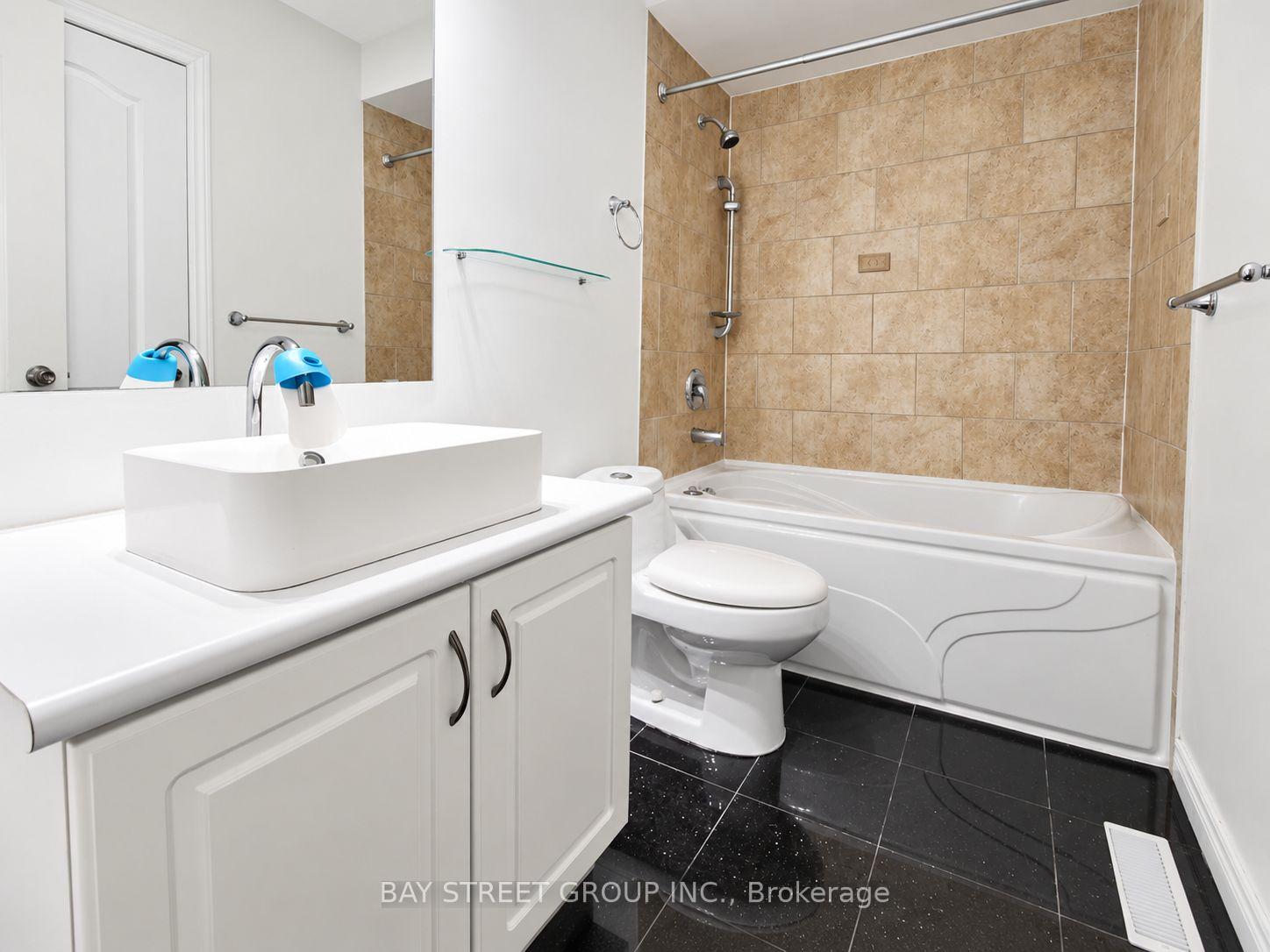 Photo 33 of 35 Park Common Boulevard, Markham, Commerce Valley — HOMEH