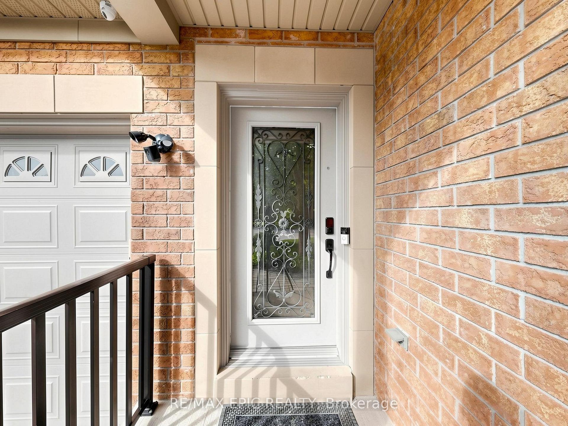 Photo 5 of 6 Malta Court, Richmond Hill, Jefferson — HOMEH
