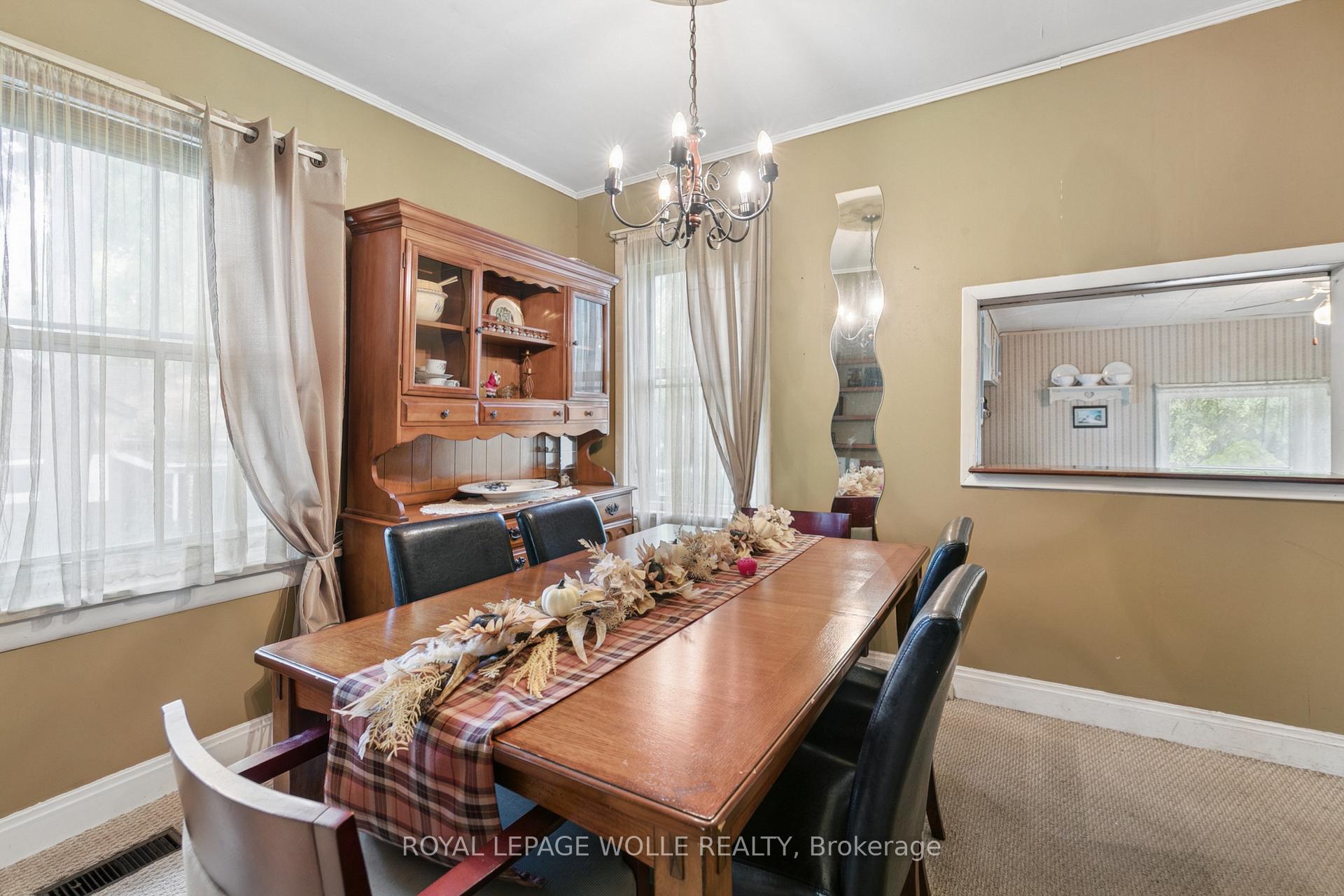 Photo 8 of 53 Capron Street, Brant, Paris — HOMEH