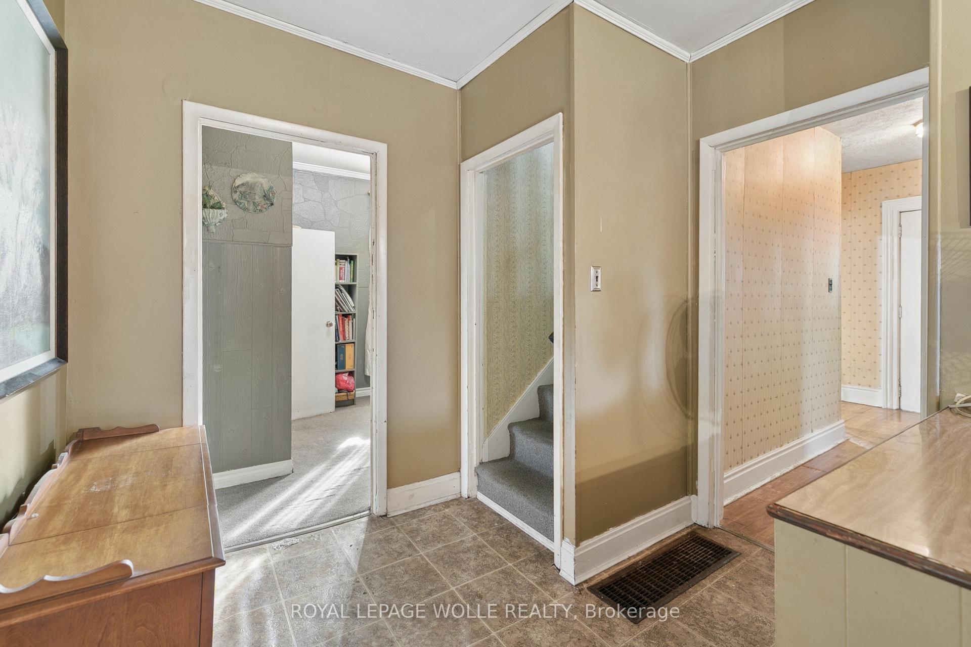 Photo 9 of 53 Capron Street, Brant, Paris — HOMEH