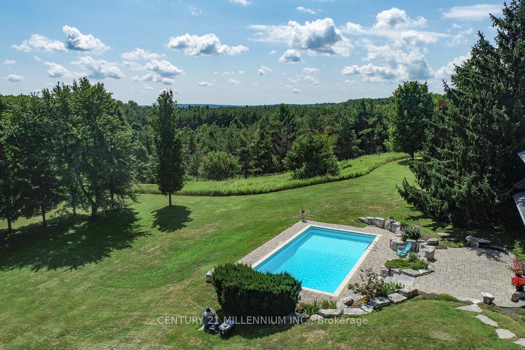 Photo 7 of 4845 Escarpment Side Road, Caledon, Rural Caledon — HOMEH