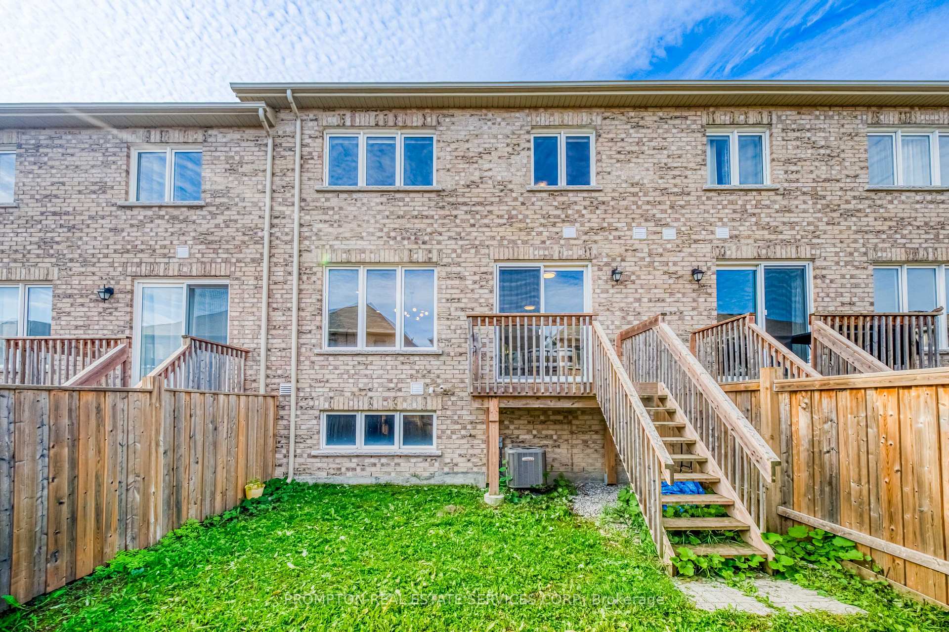 Photo 39 of 16 Ness Drive, Richmond Hill, Rural Richmond Hill — HOMEH