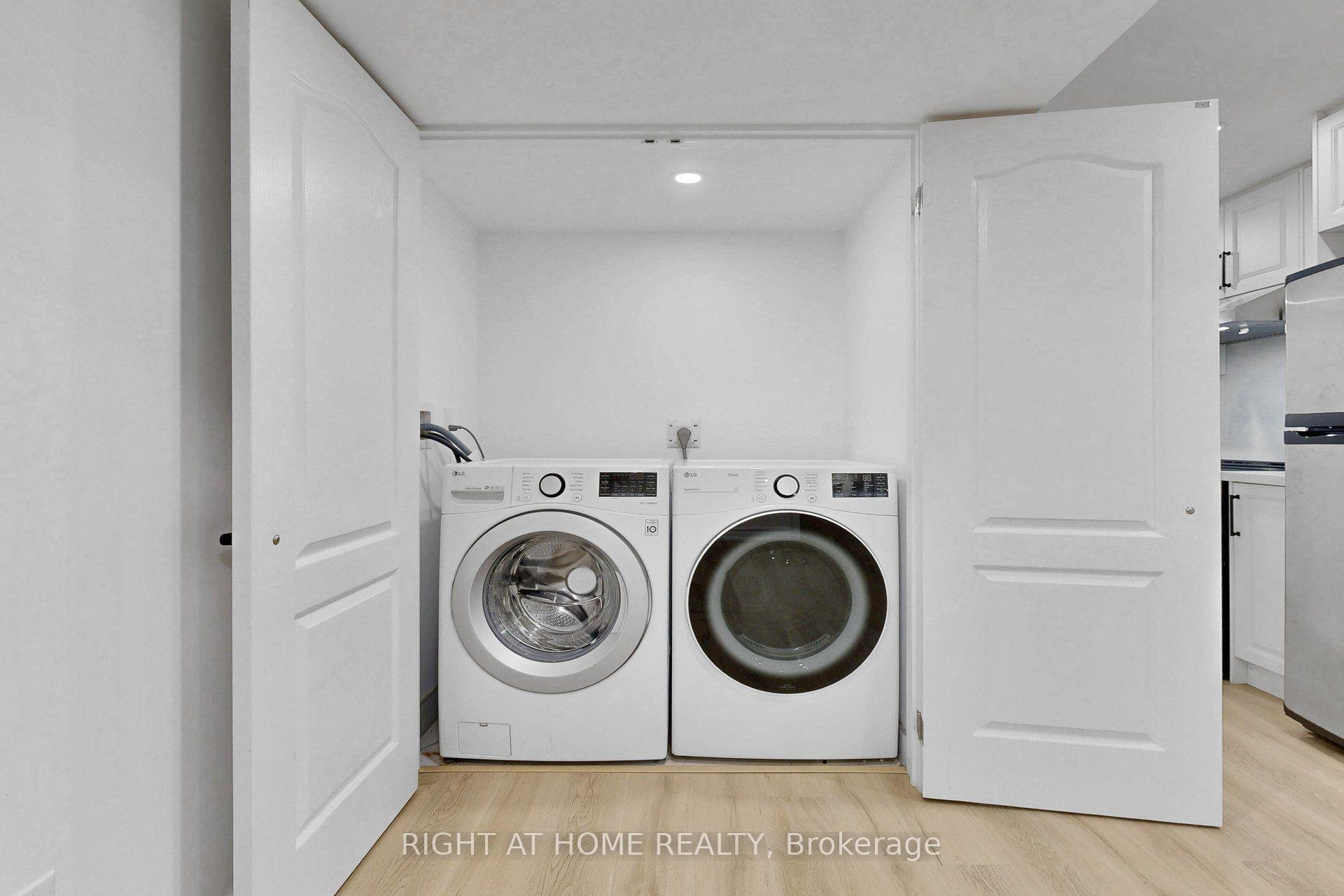 Photo 33 of 262 Wildberry Crescent, Vaughan, Vellore Village — HOMEH