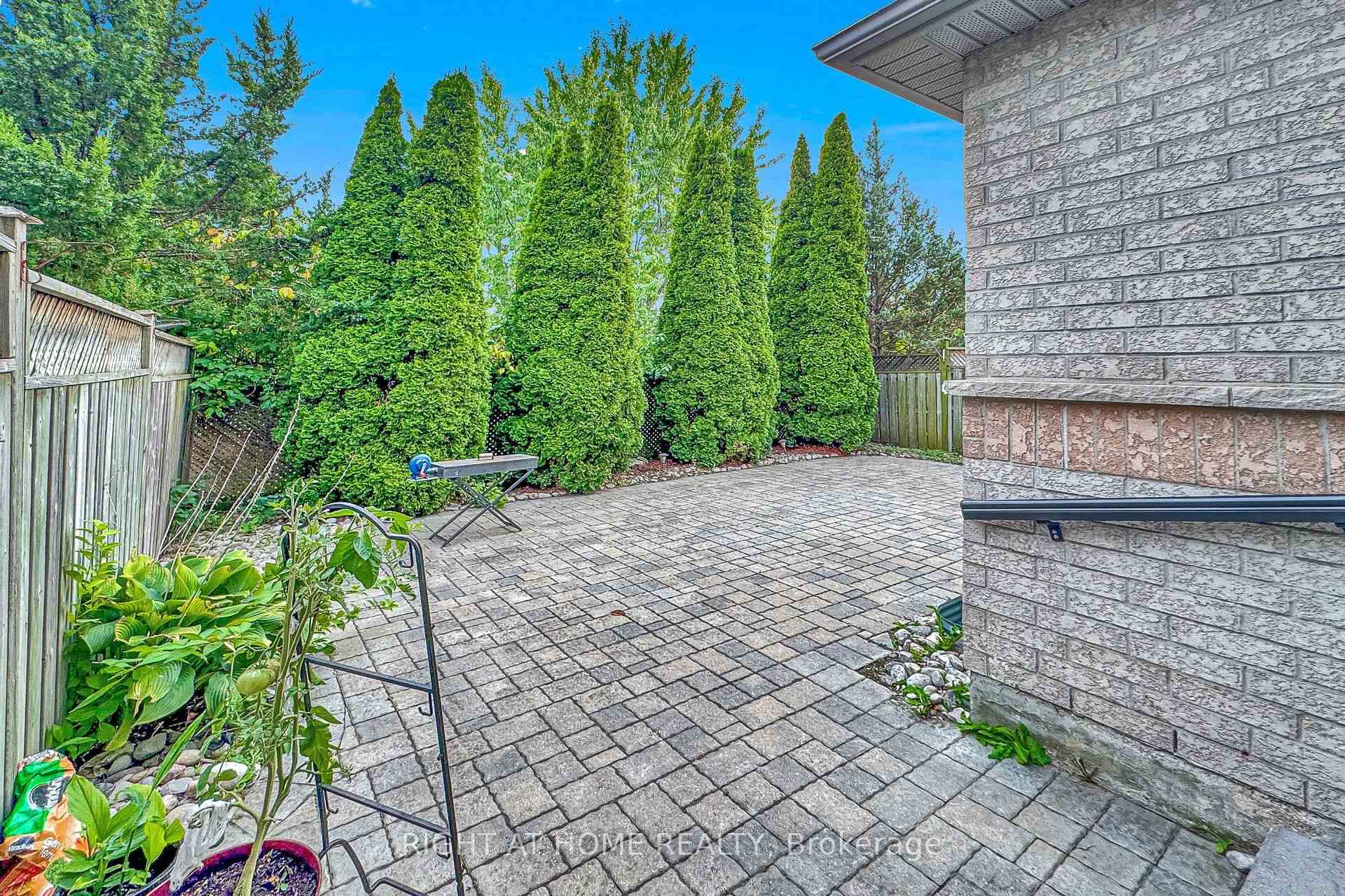 Photo 37 of 262 Wildberry Crescent, Vaughan, Vellore Village — HOMEH