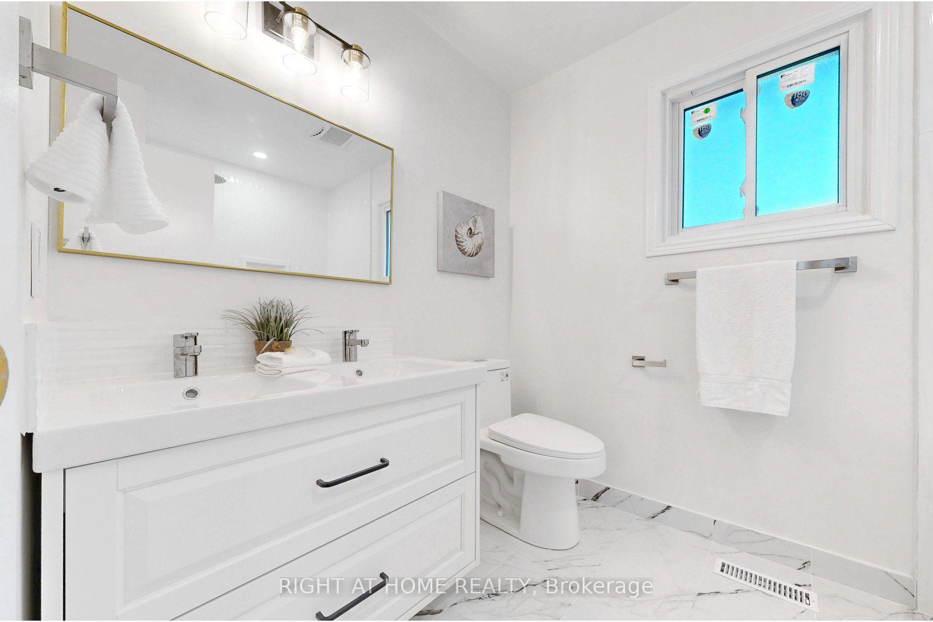 Photo 25 of 30 Abraham Avenue, Markham, Aileen-Willowbrook — HOMEH
