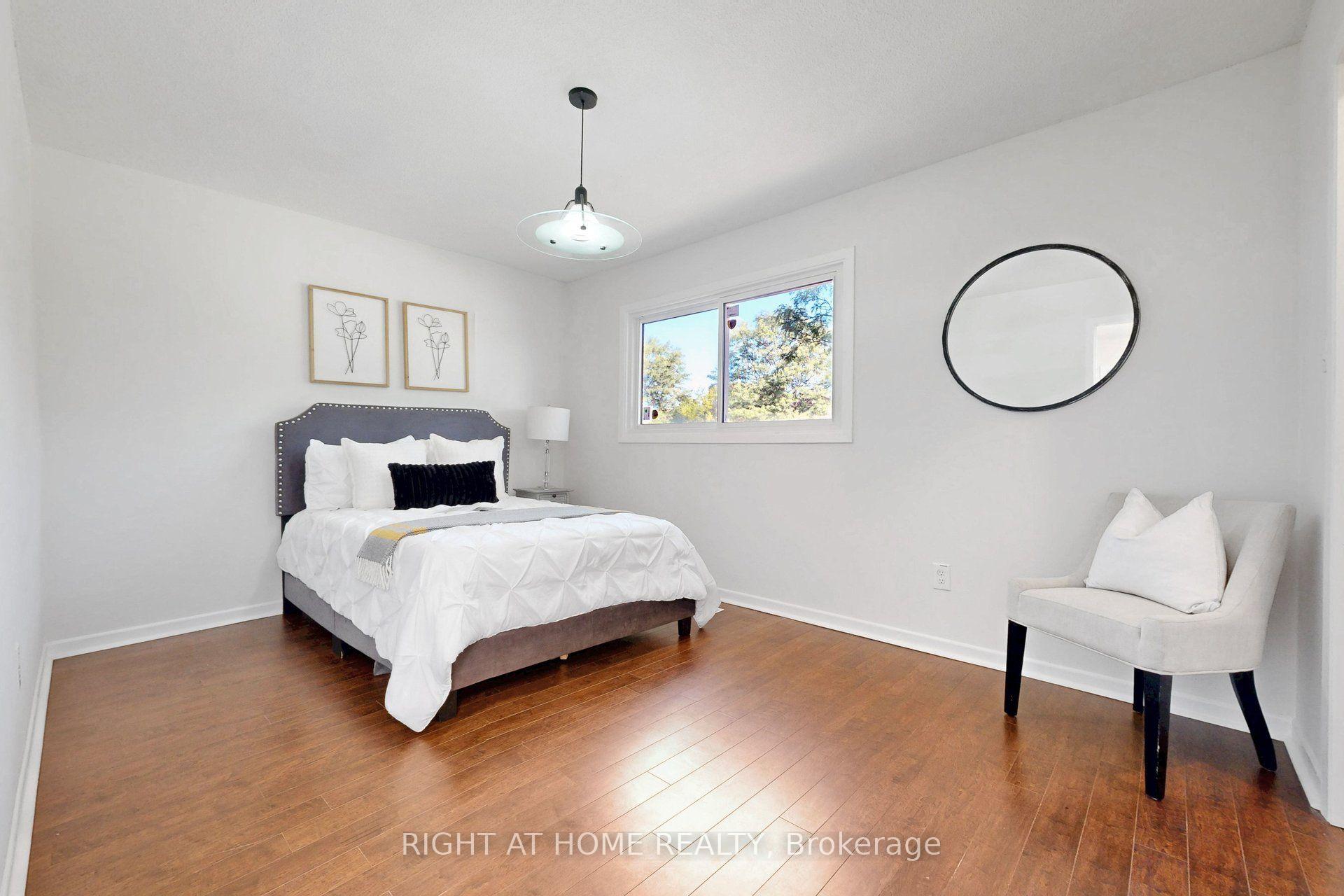 Photo 27 of 30 Abraham Avenue, Markham, Aileen-Willowbrook — HOMEH