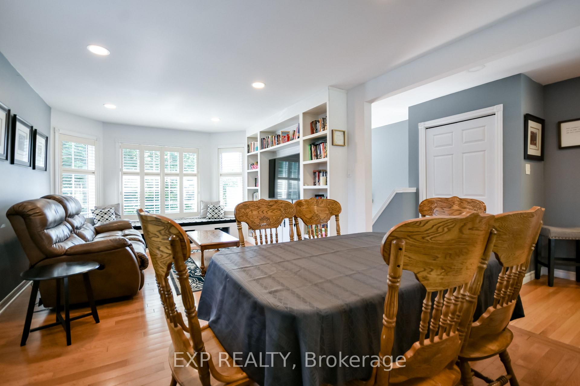 Photo 10 of 7 Hunter Court, Springwater, Elmvale — HOMEH