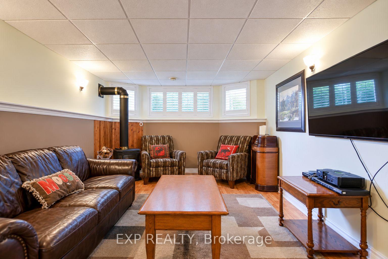 Photo 18 of 7 Hunter Court, Springwater, Elmvale — HOMEH