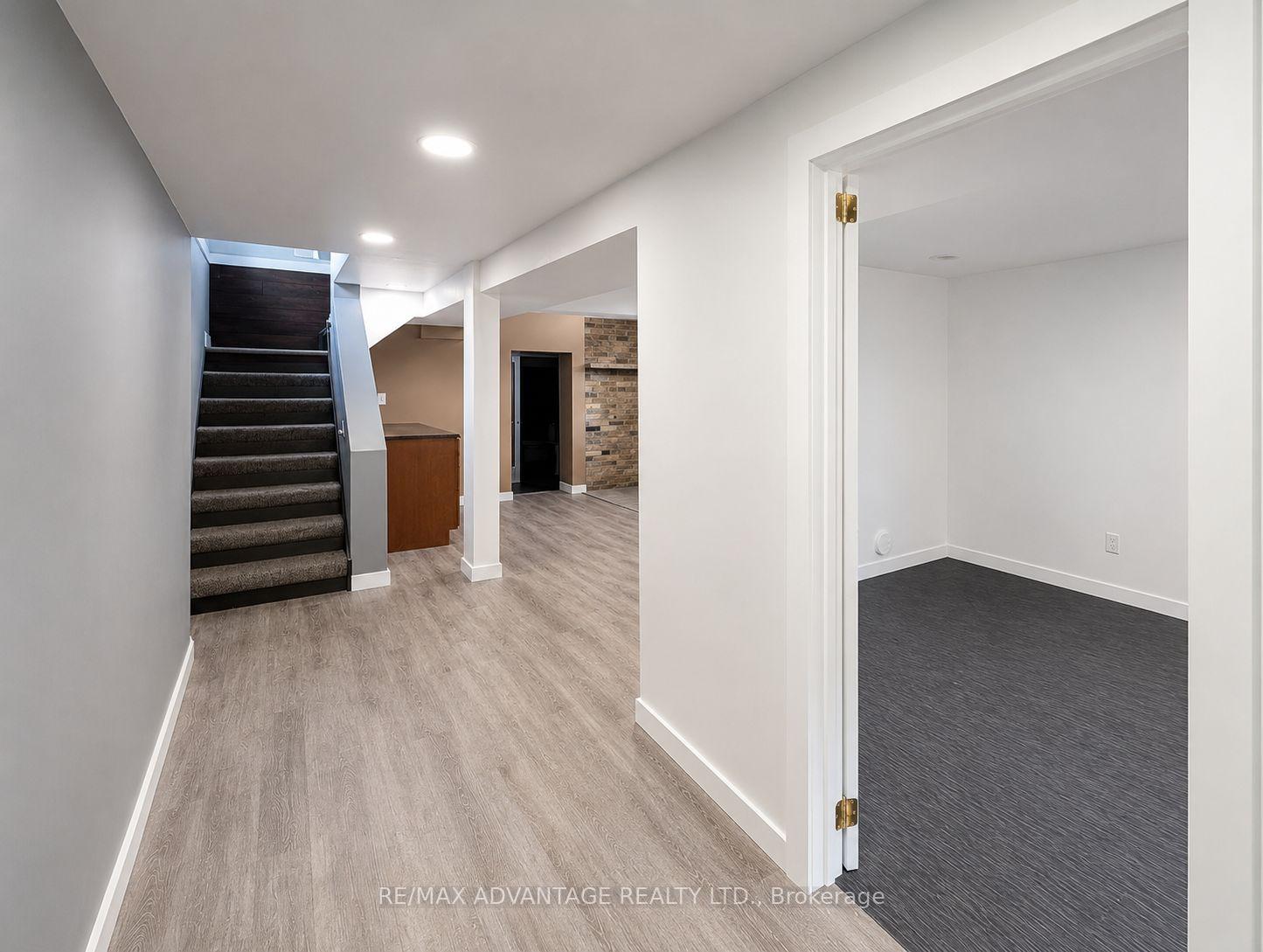 Photo 24 of 148 Sanders Street, London, East M — HOMEH