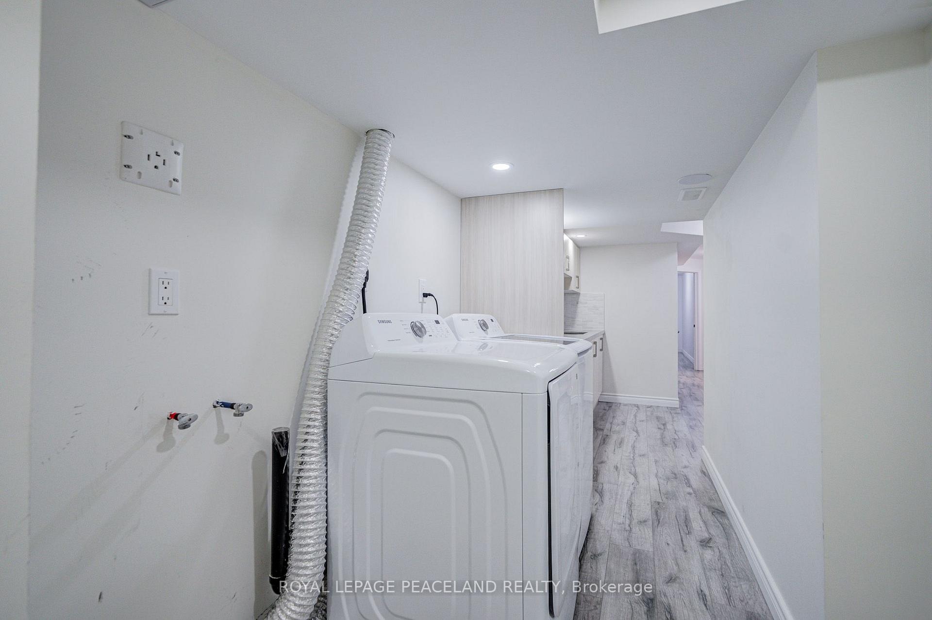 Photo 35 of 3074 Doyle Street, Mississauga, Churchill Meadows — HOMEH