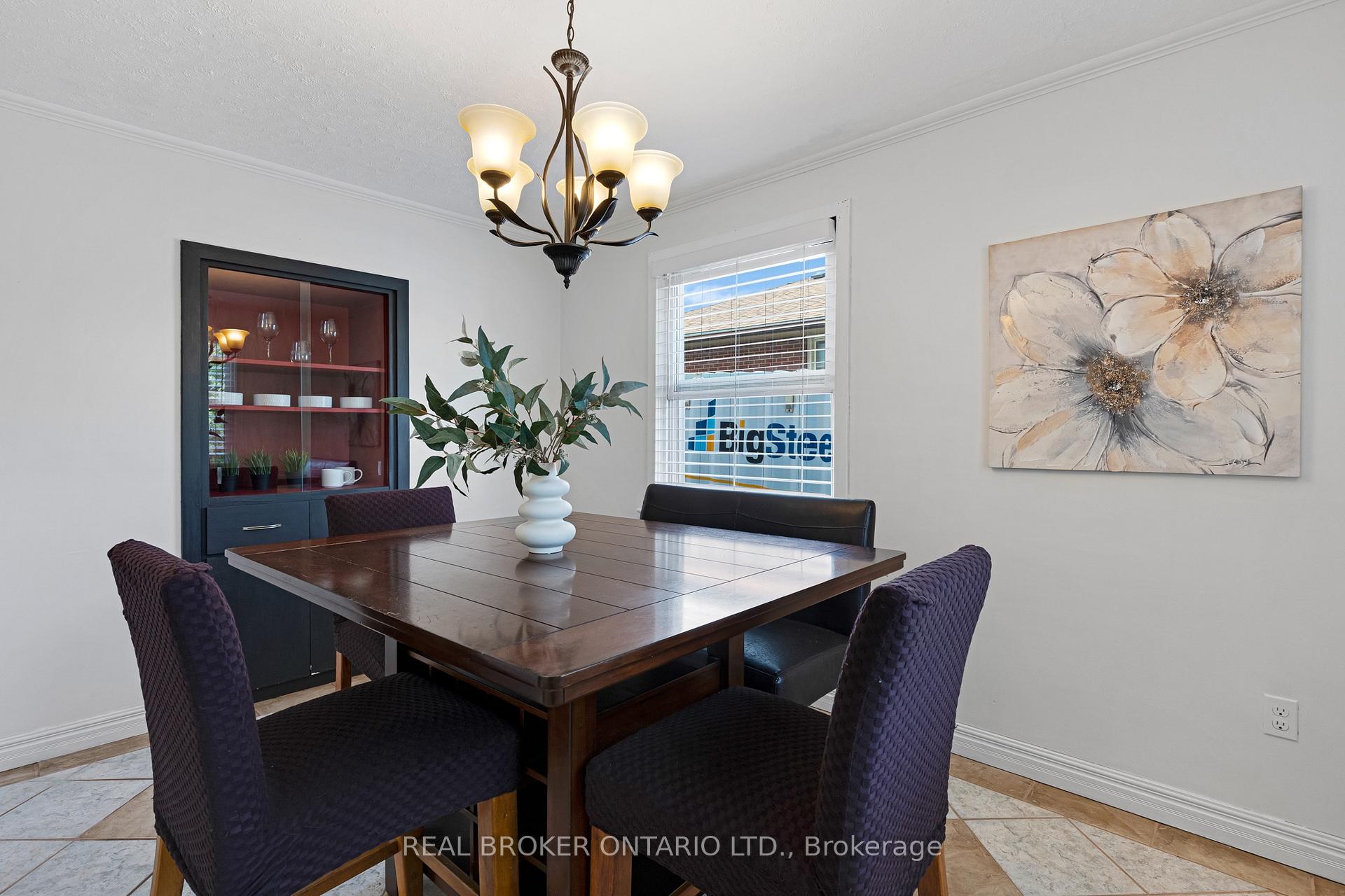 Photo 12 of 197 Ninth Avenue, Kitchener, Vanier - Kitchener — HOMEH