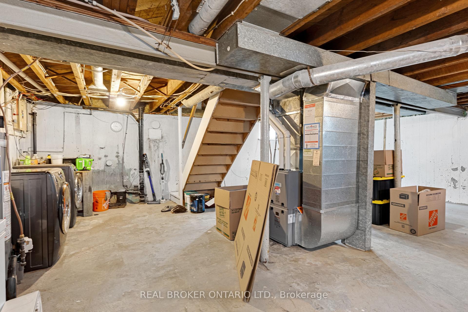 Photo 30 of 197 Ninth Avenue, Kitchener, Vanier - Kitchener — HOMEH