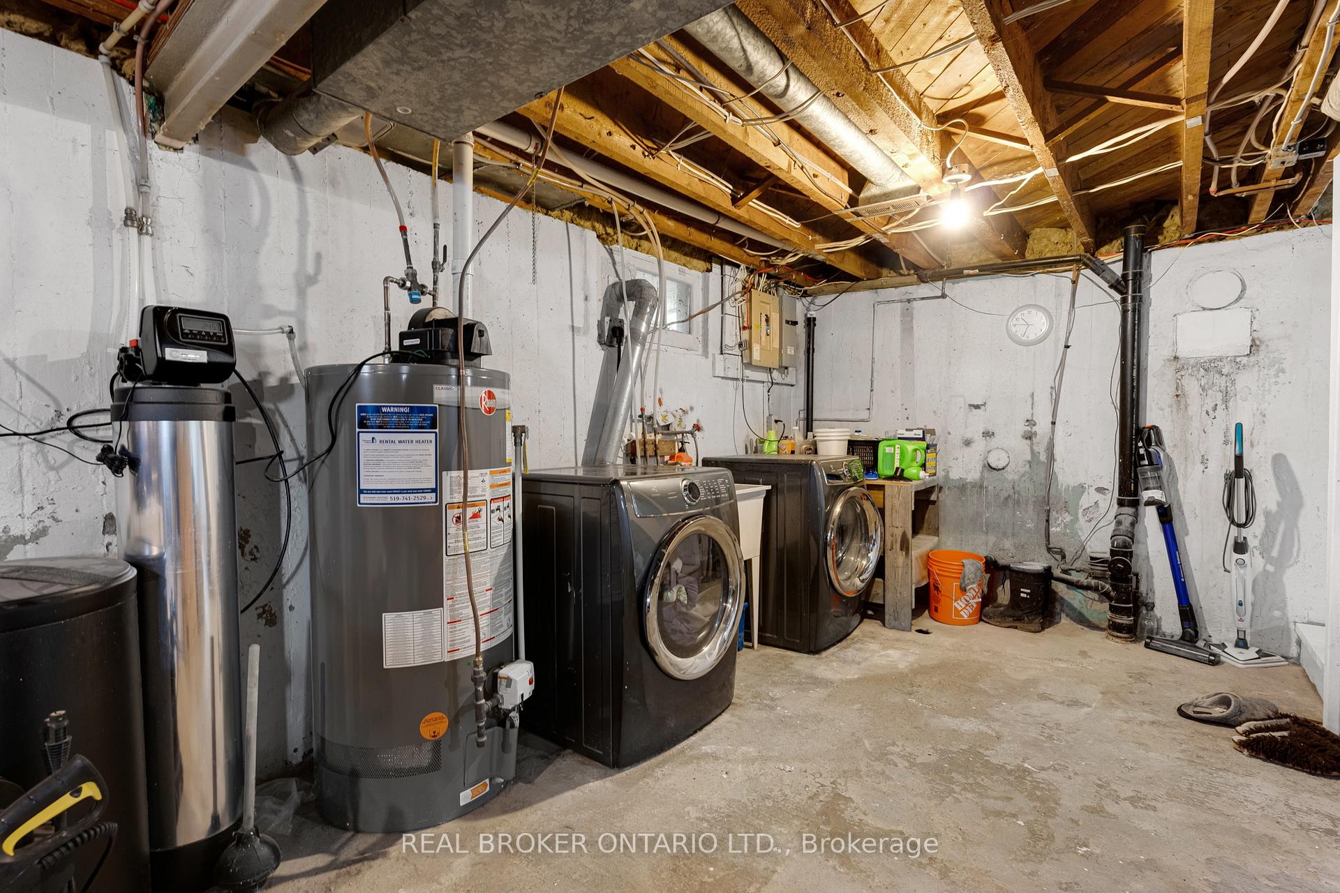 Photo 31 of 197 Ninth Avenue, Kitchener, Vanier - Kitchener — HOMEH