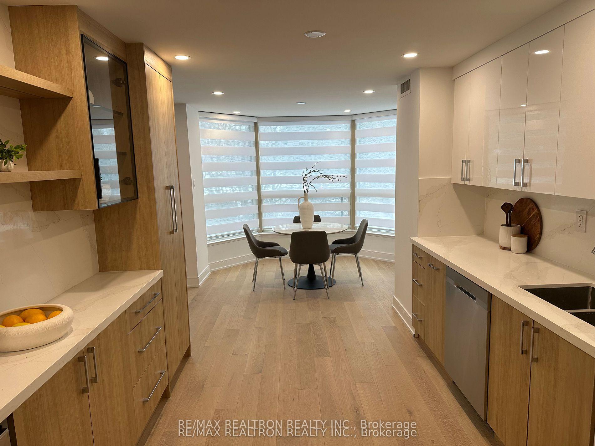 Photo 15 of Unit 210, 7300 Yonge Street, Vaughan, Crestwood-Springfarm-Yorkhill — HOMEH