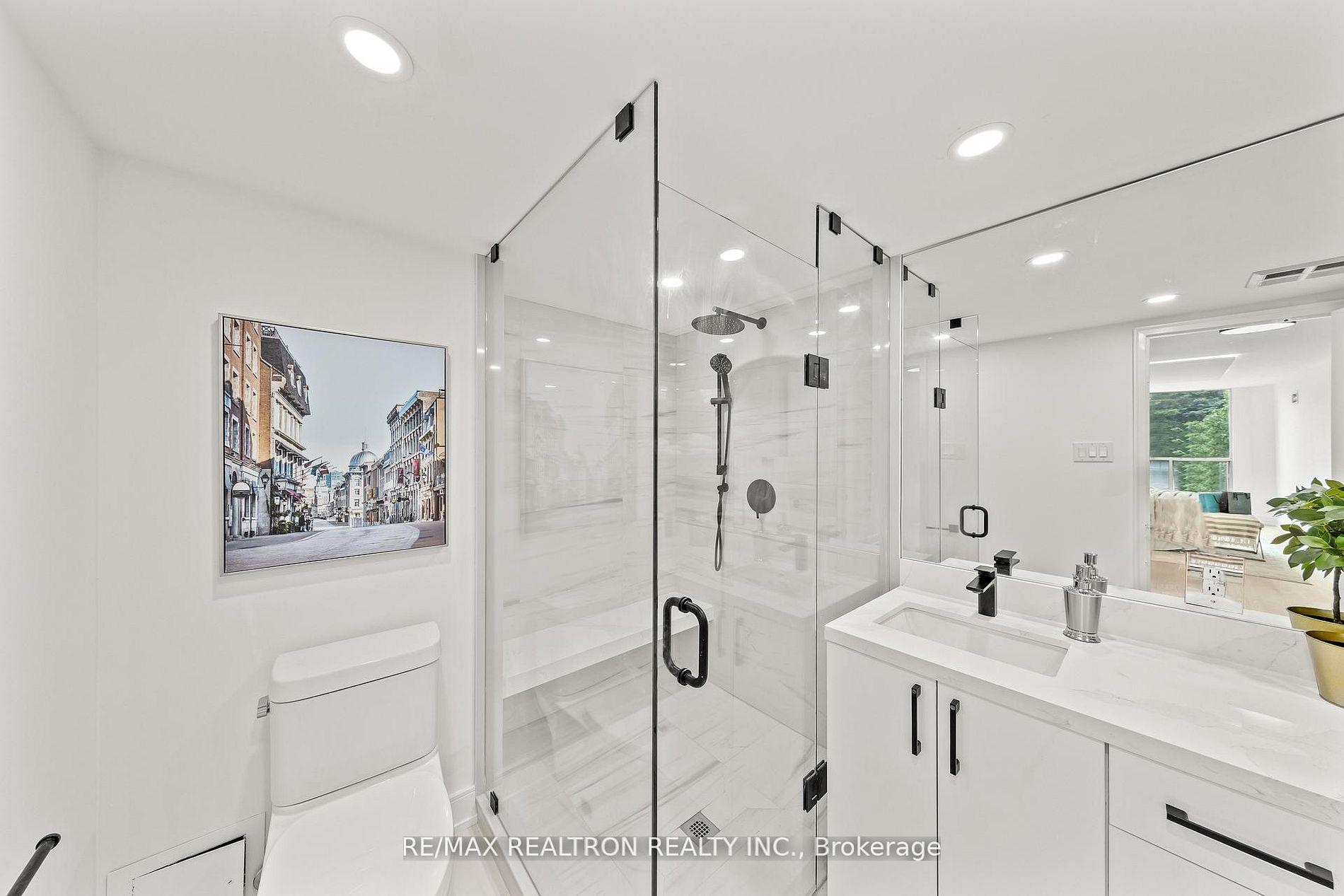 Photo 24 of Unit 210, 7300 Yonge Street, Vaughan, Crestwood-Springfarm-Yorkhill — HOMEH