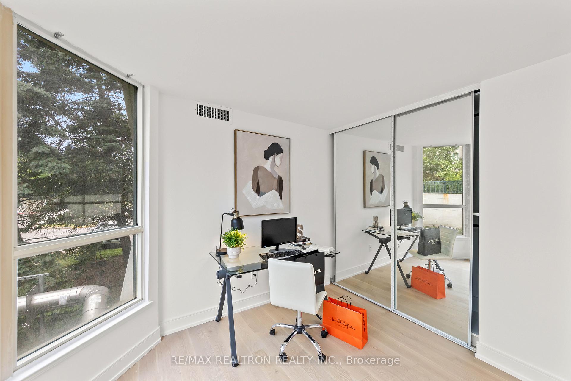 Photo 28 of Unit 210, 7300 Yonge Street, Vaughan, Crestwood-Springfarm-Yorkhill — HOMEH