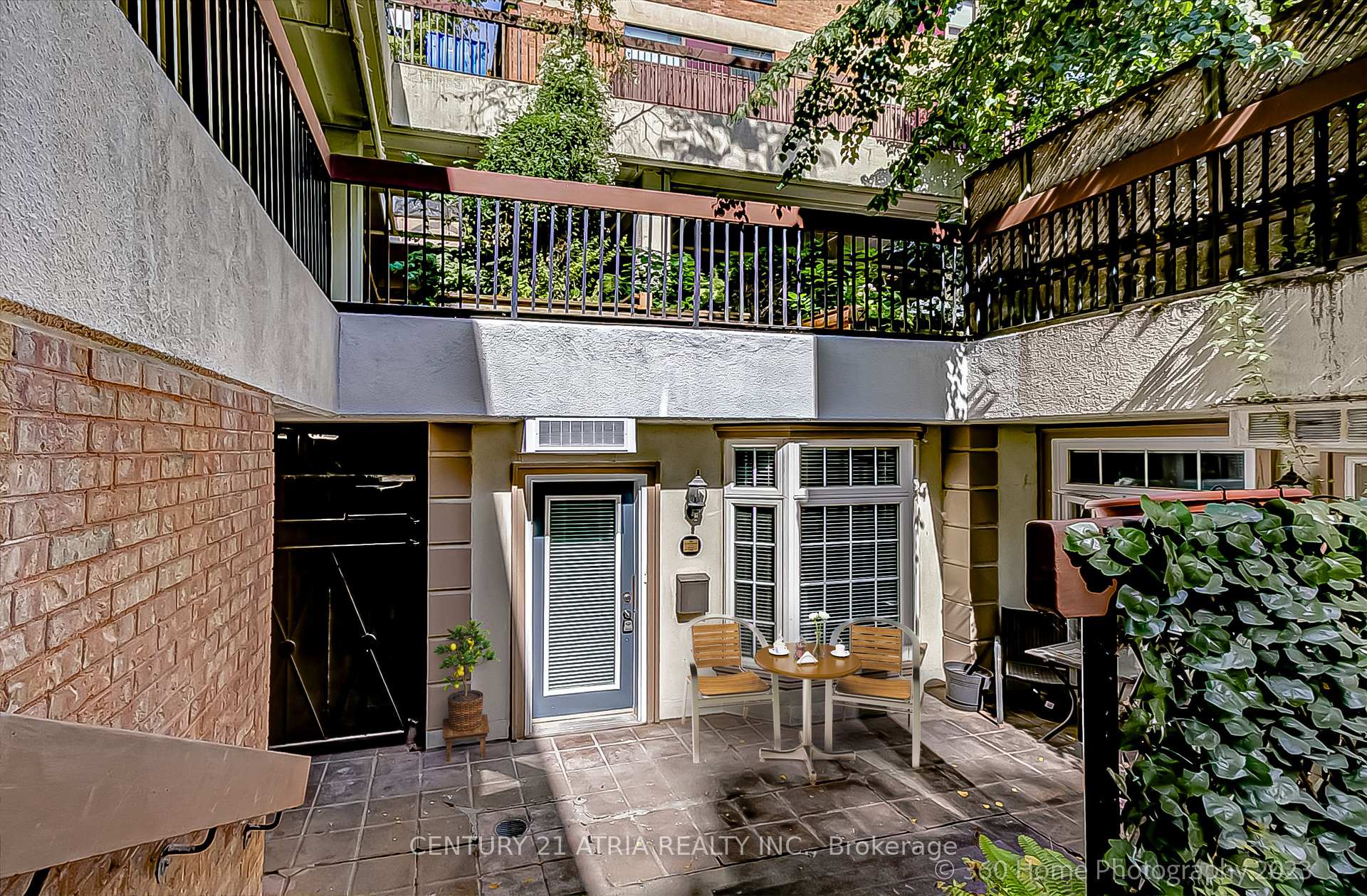 Photo 8 of Unit 158, 78 St Patrick Street, Toronto, Kensington-Chinatown — HOMEH