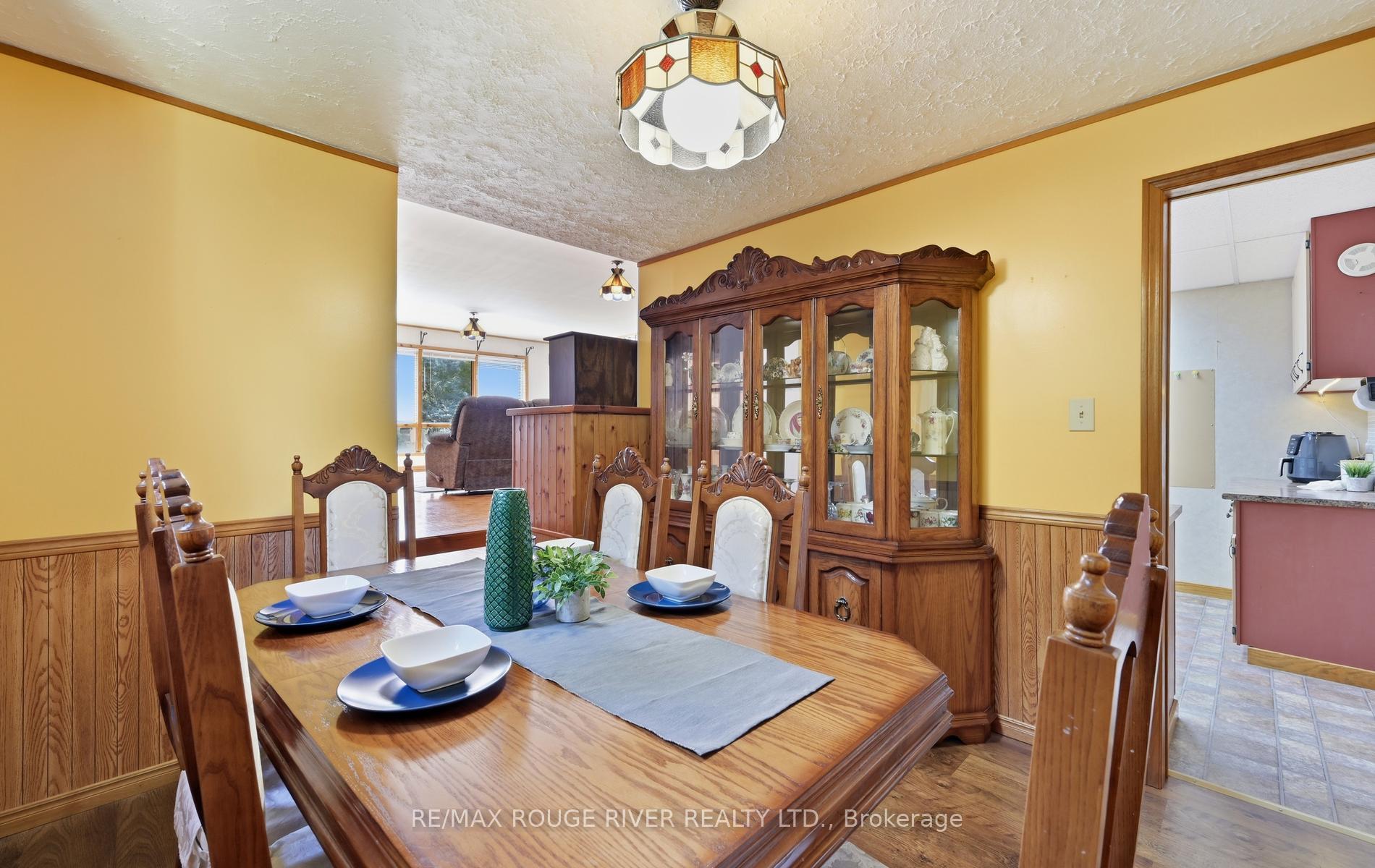 Photo 6 of 1901 Nash Road, Clarington, Rural Clarington — HOMEH