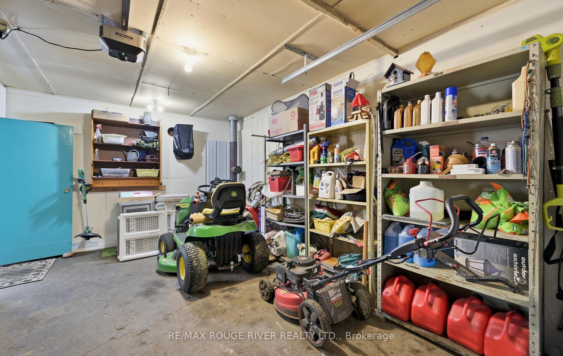 Photo 21 of 1901 Nash Road, Clarington, Rural Clarington — HOMEH