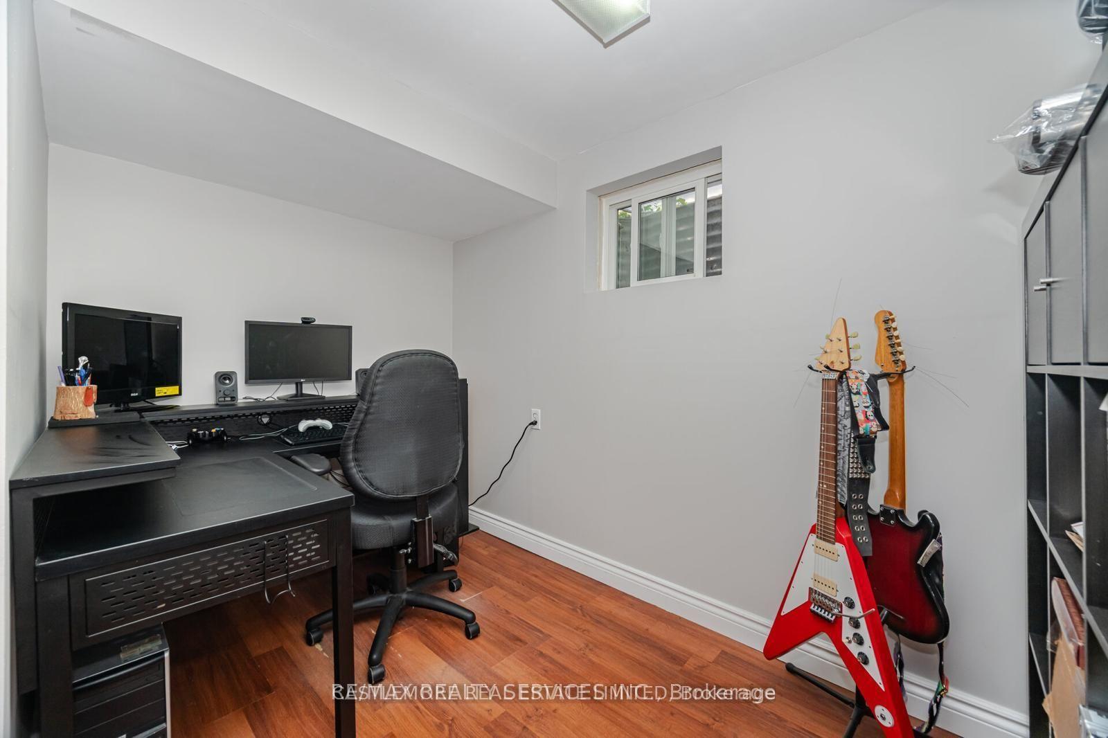 Photo 11 of 62 ambleside Drive, Brampton, Brampton South — HOMEH