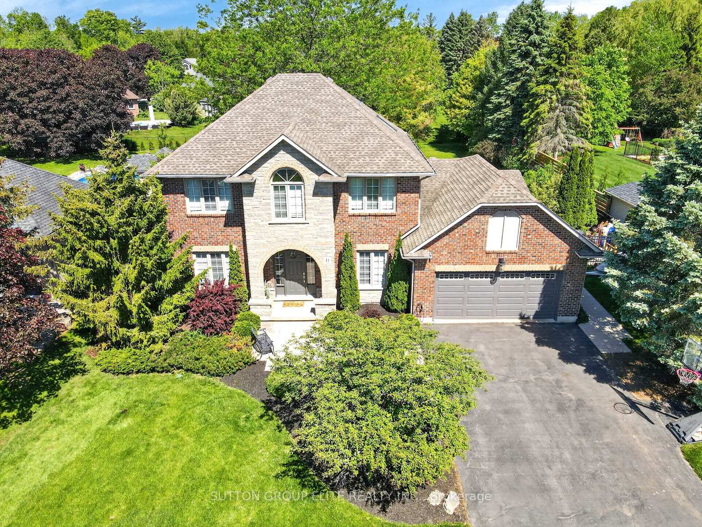 Photo 2 of 11 Elderberry Lane, Hamilton, Carlisle — HOMEH
