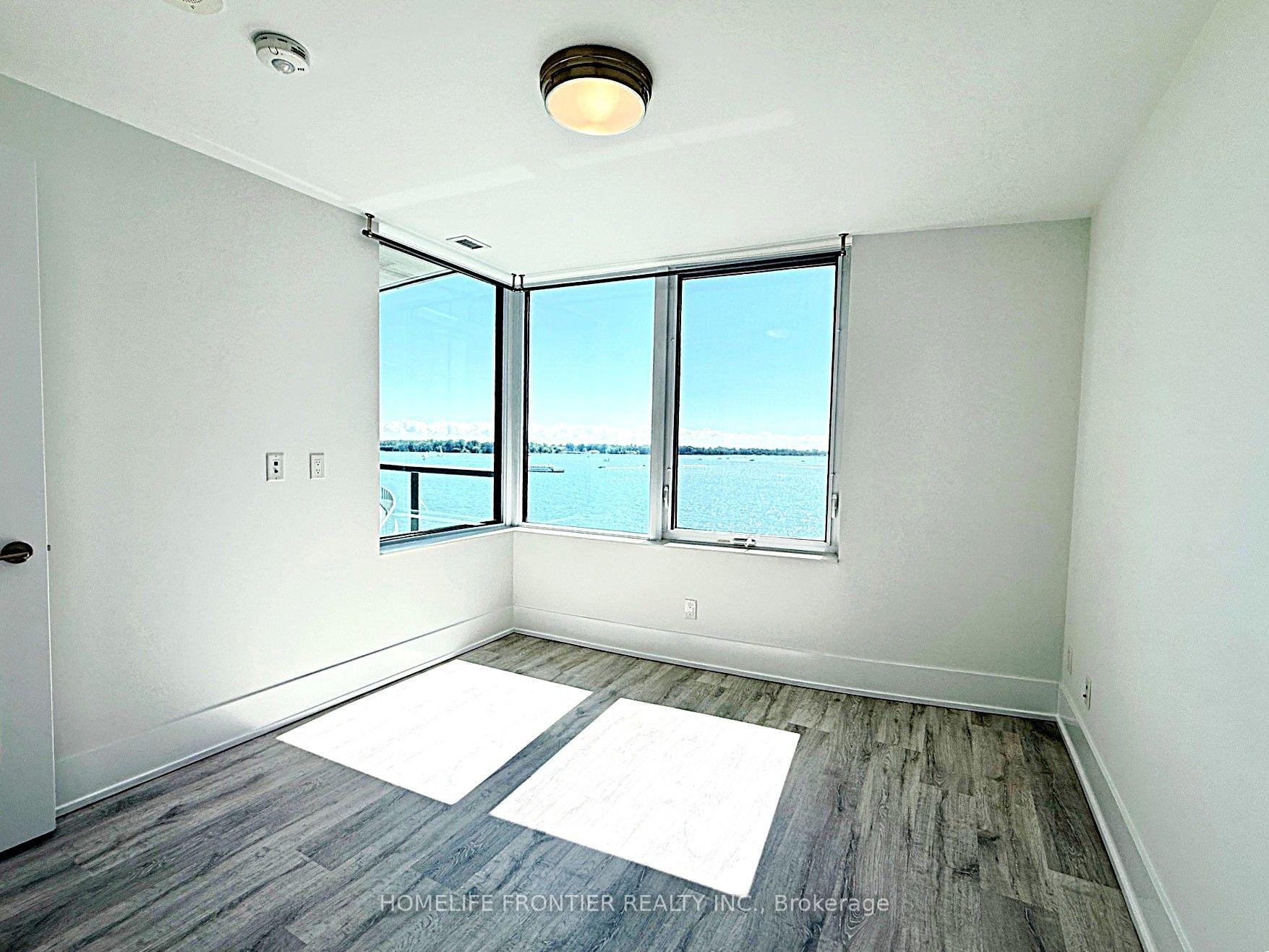 Photo 14 of Unit 811, 1 Edgewater Drive, Toronto, Waterfront Communities — HOMEH