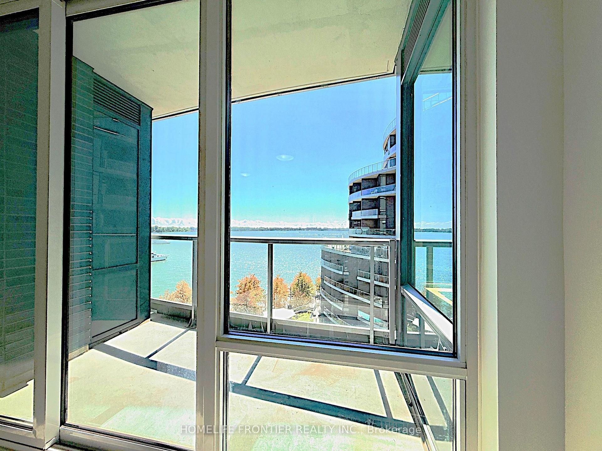 Photo 18 of Unit 811, 1 Edgewater Drive, Toronto, Waterfront Communities — HOMEH