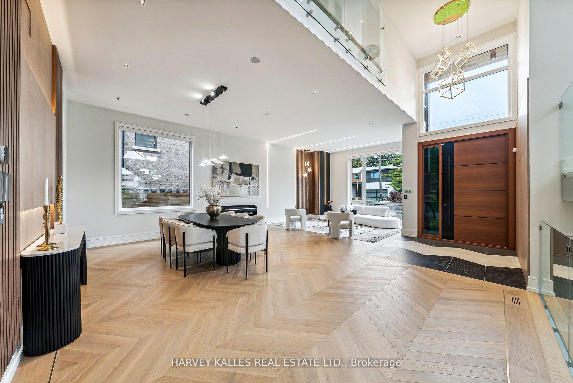 Photo 2 of 139 Newton Drive, North York, Willowdale East — HOMEH