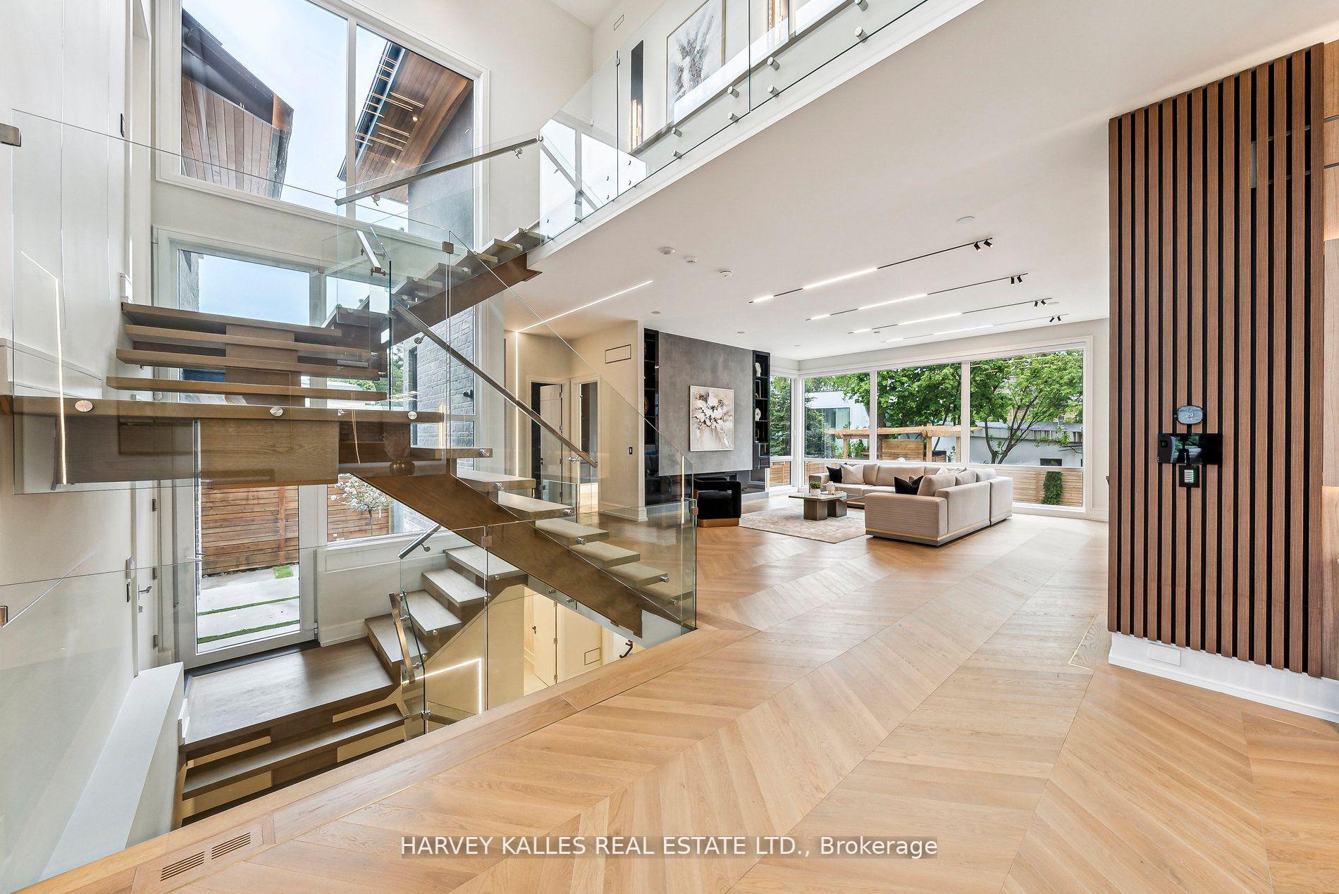 Photo 6 of 139 Newton Drive, North York, Willowdale East — HOMEH