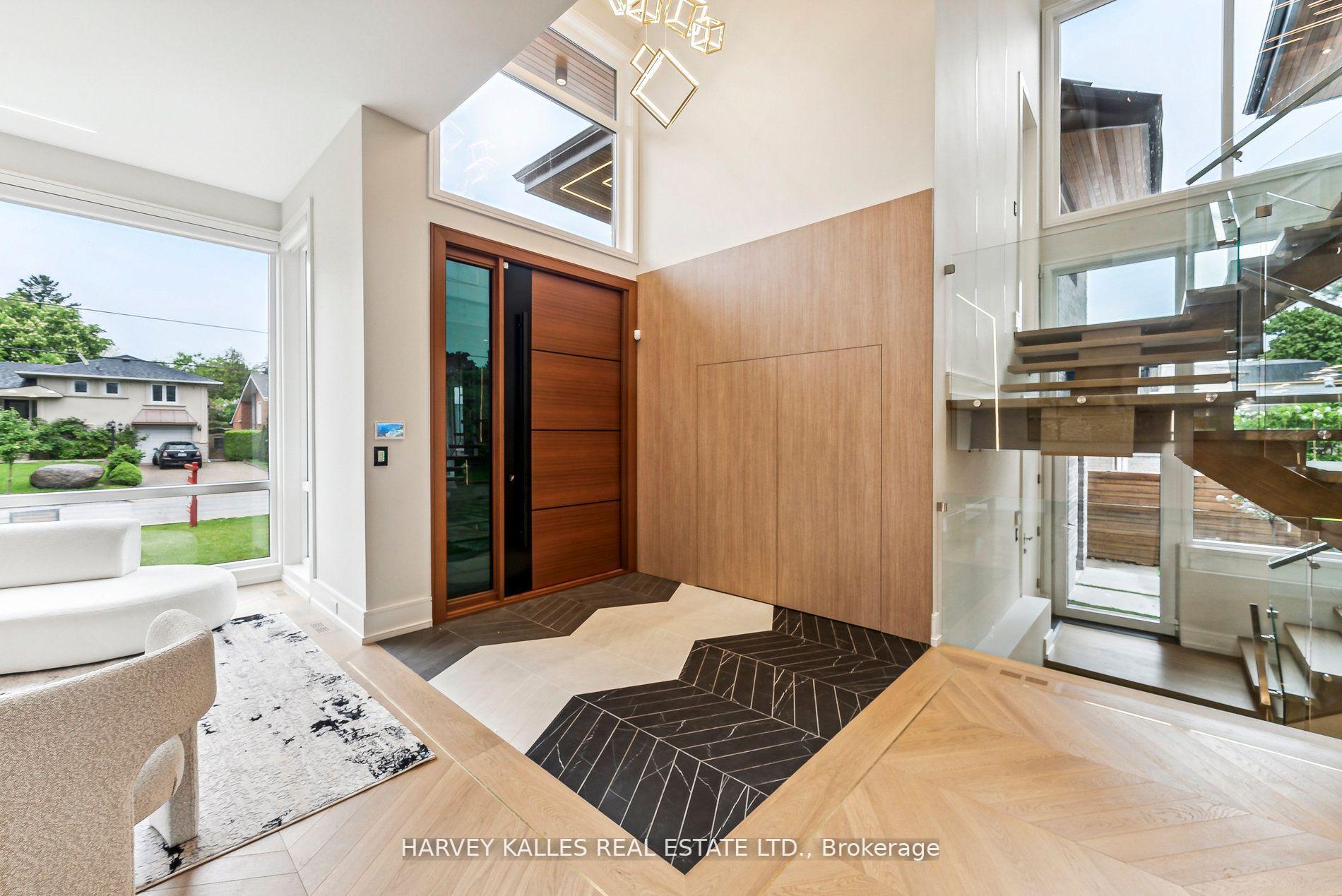 Photo 7 of 139 Newton Drive, North York, Willowdale East — HOMEH