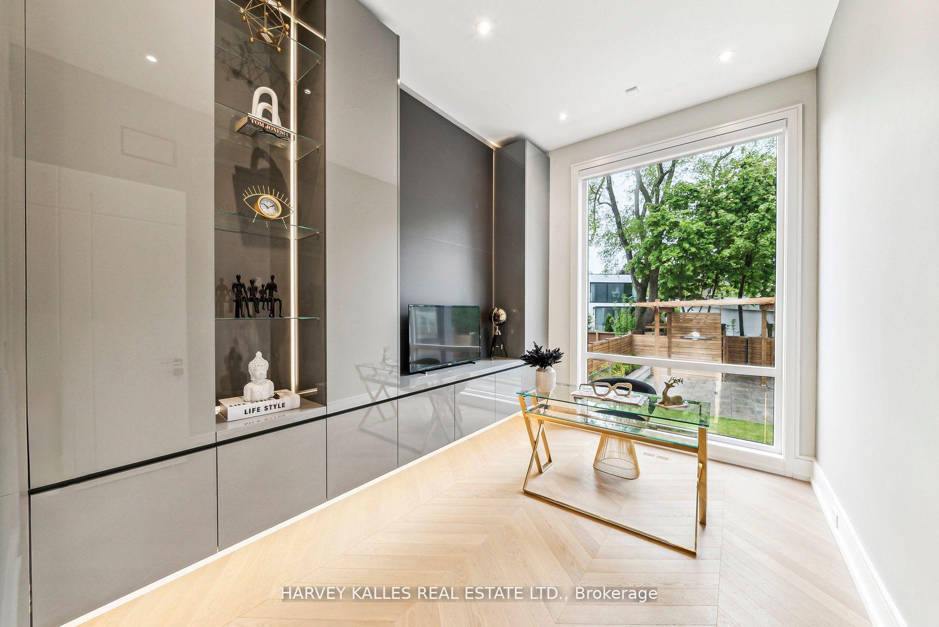 Photo 8 of 139 Newton Drive, North York, Willowdale East — HOMEH